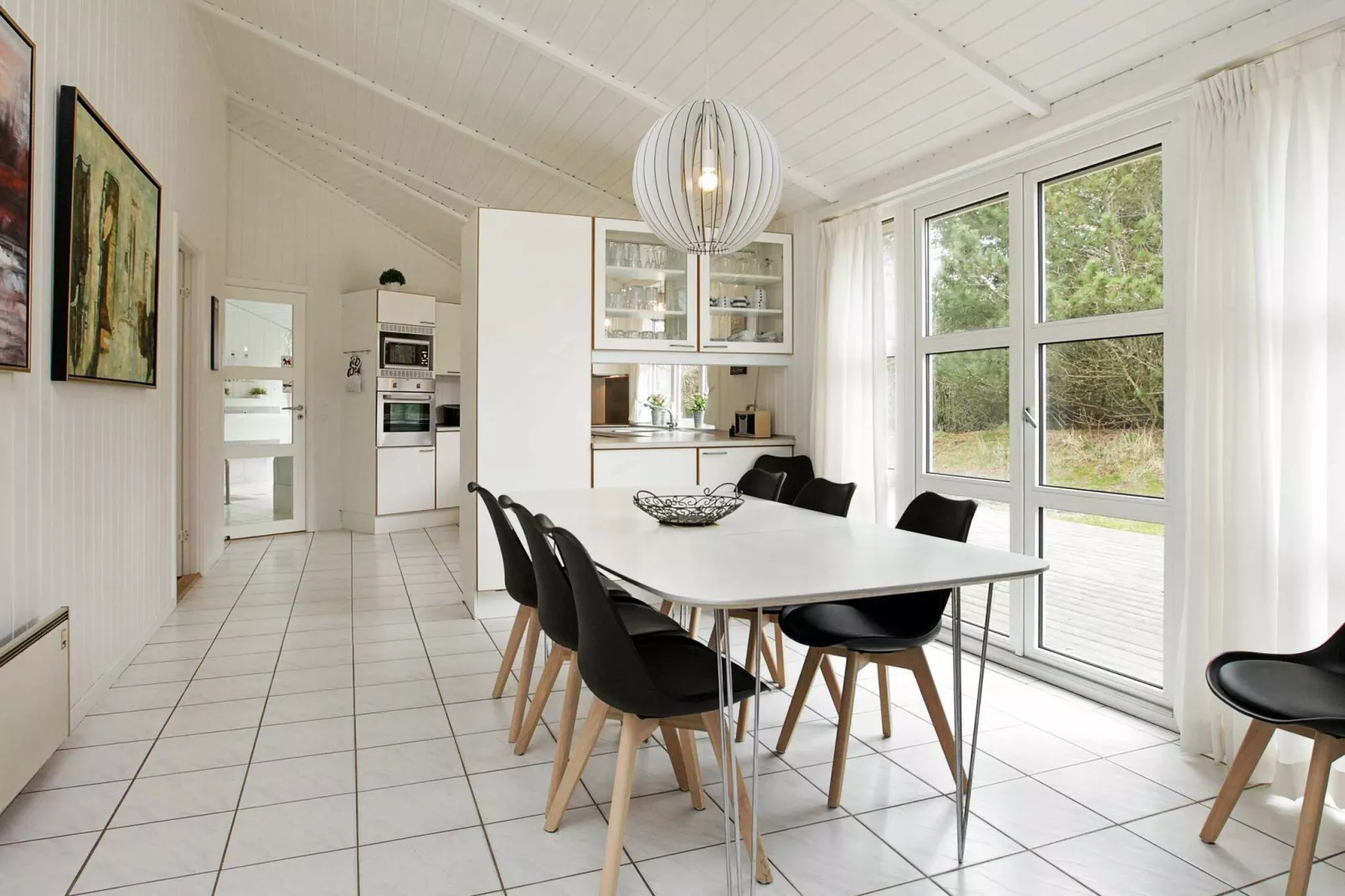 Luxury Retreat with Pool - By Traum Ferienwohnungen-Indoor