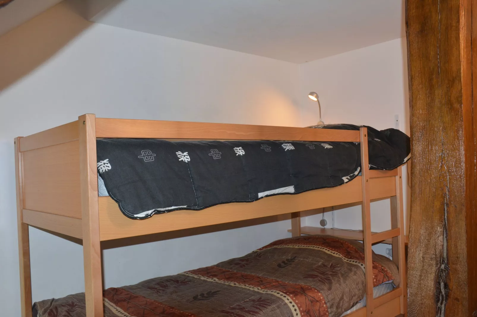 Aux Hirondelles-Bedroom