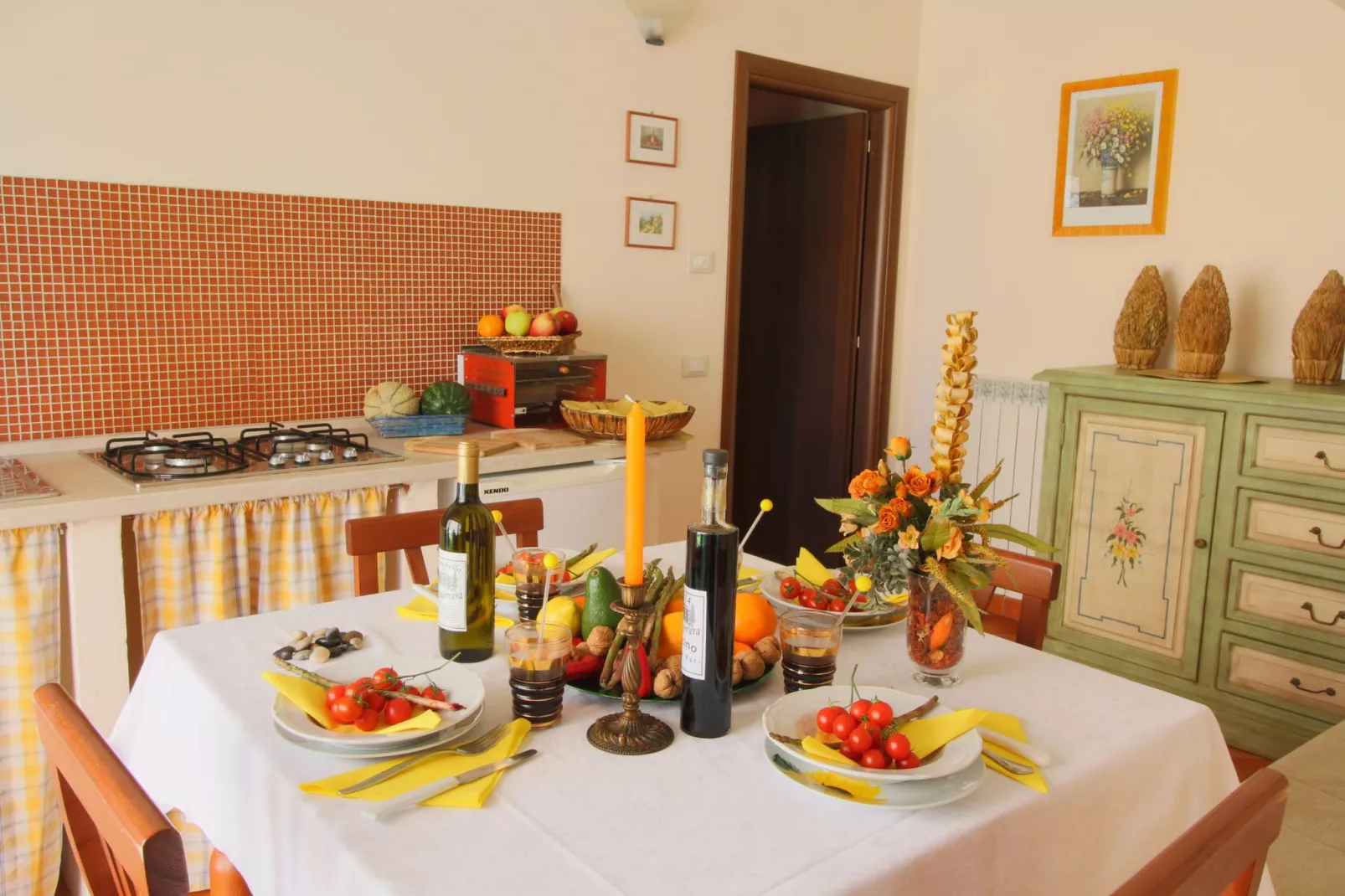 Rosa Gialla-Kitchen