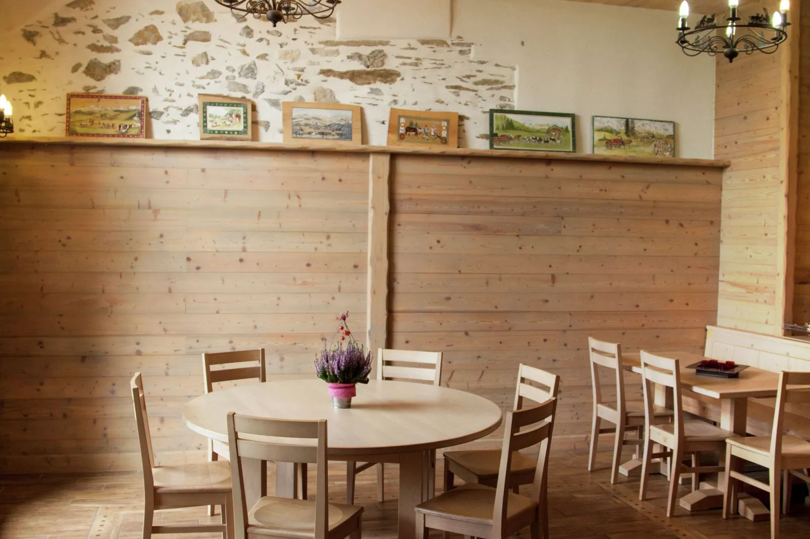 La Ferme de Noémie-Dining room