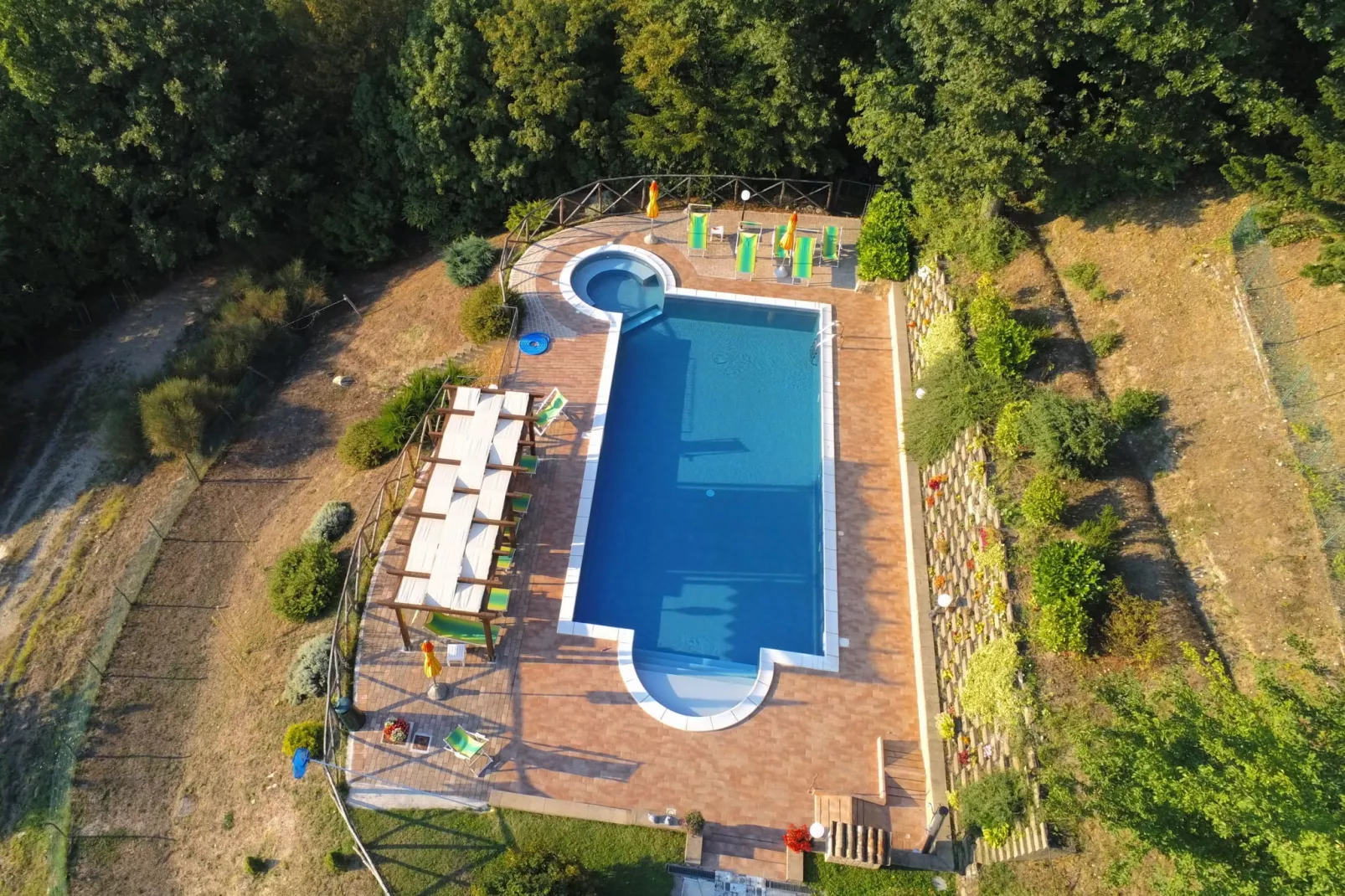 Il Papavero-Pool