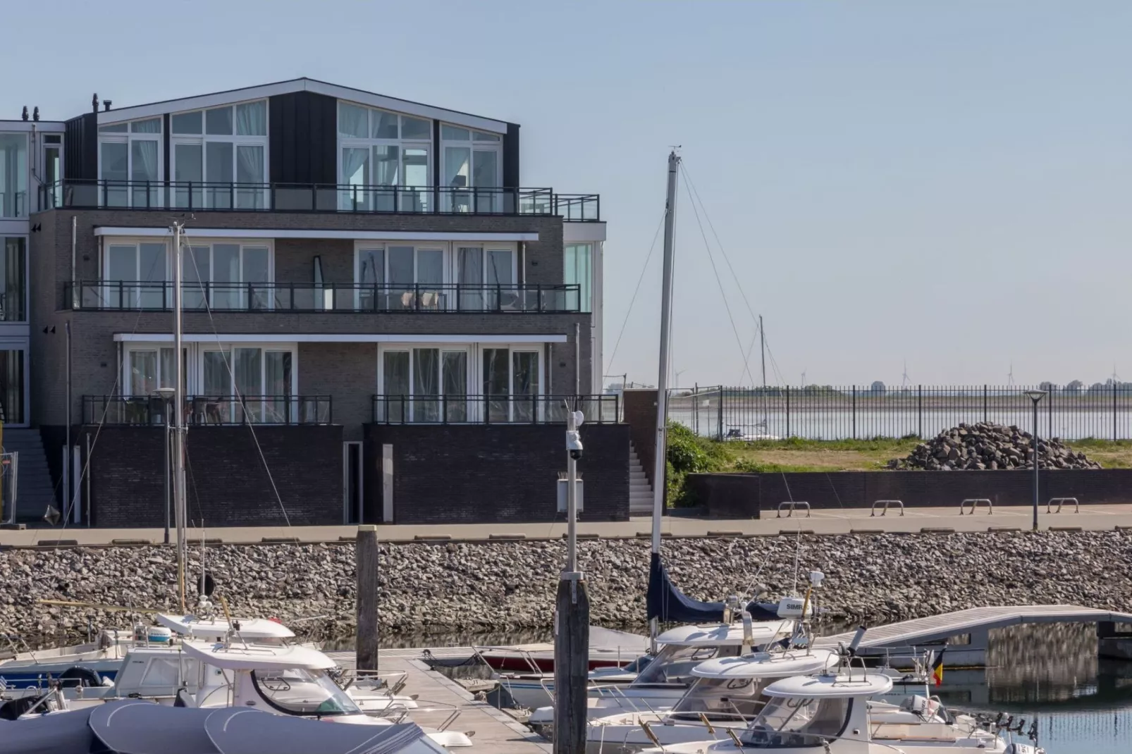 Havenweg 8-16-Exterior summer