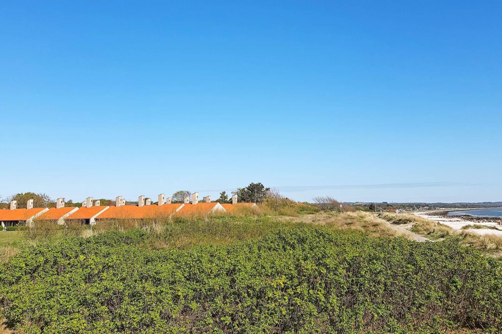 3 room,w/partially seaview-Outdoor