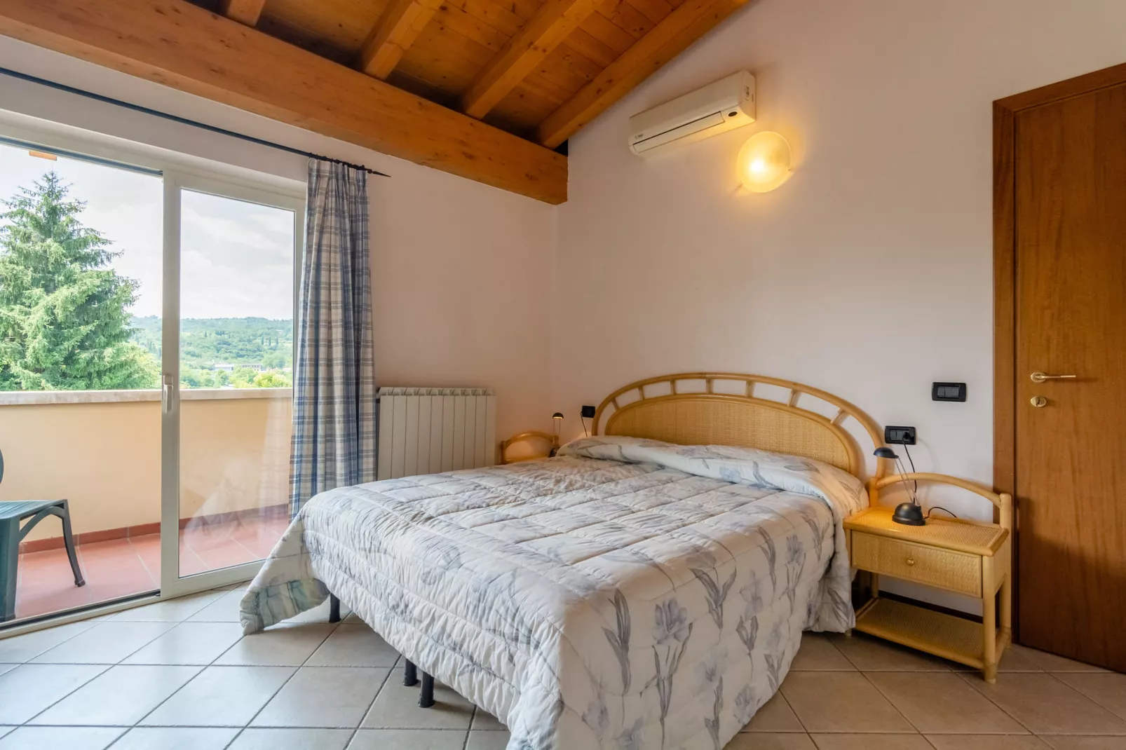 Golf A-Bedroom
