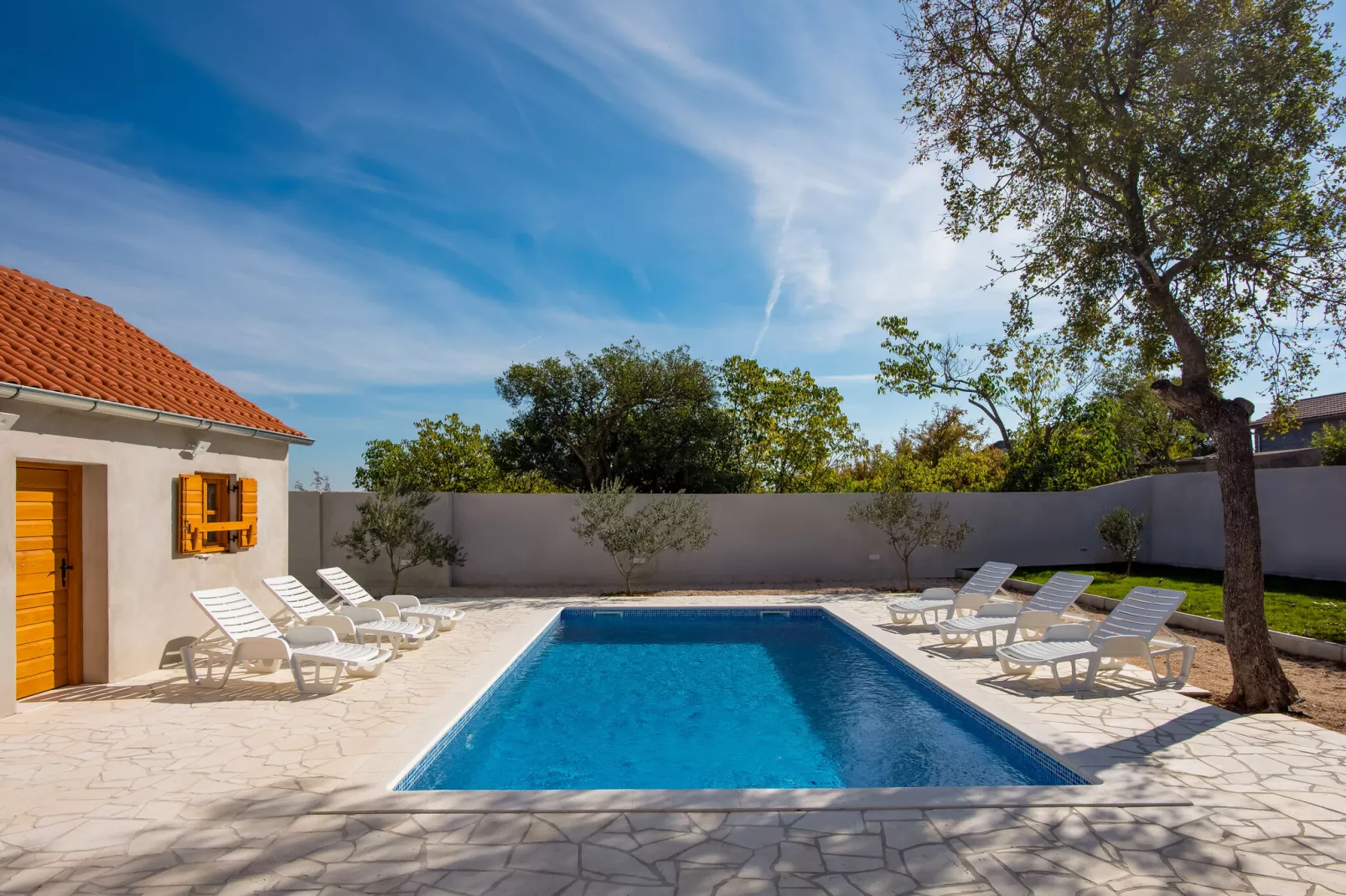 Holiday house Zara-Pool