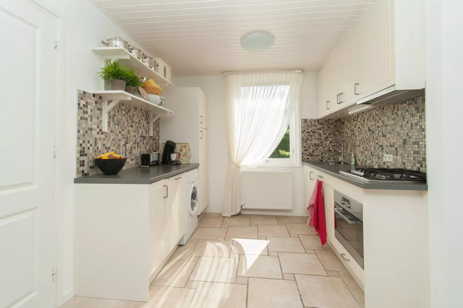 Strandhuis-Kitchen