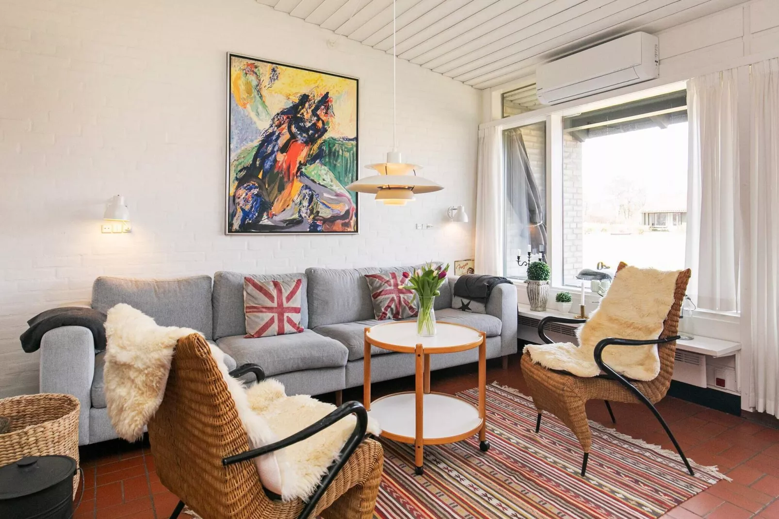 3 room,w/partially seaview-Indoor