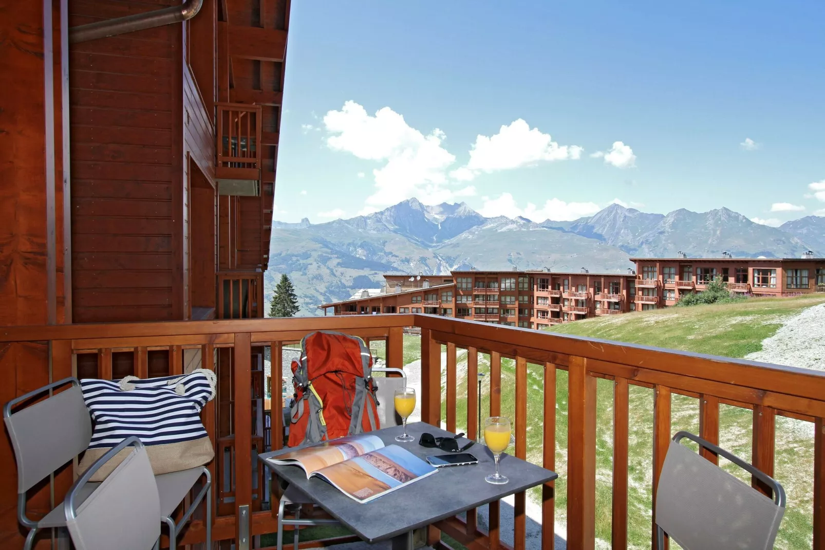 Résidence Edenarc 1-Terrace balcony