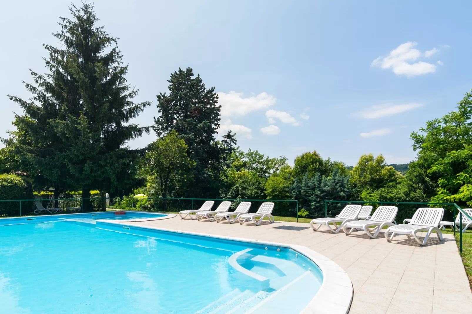 Golf B-Pool