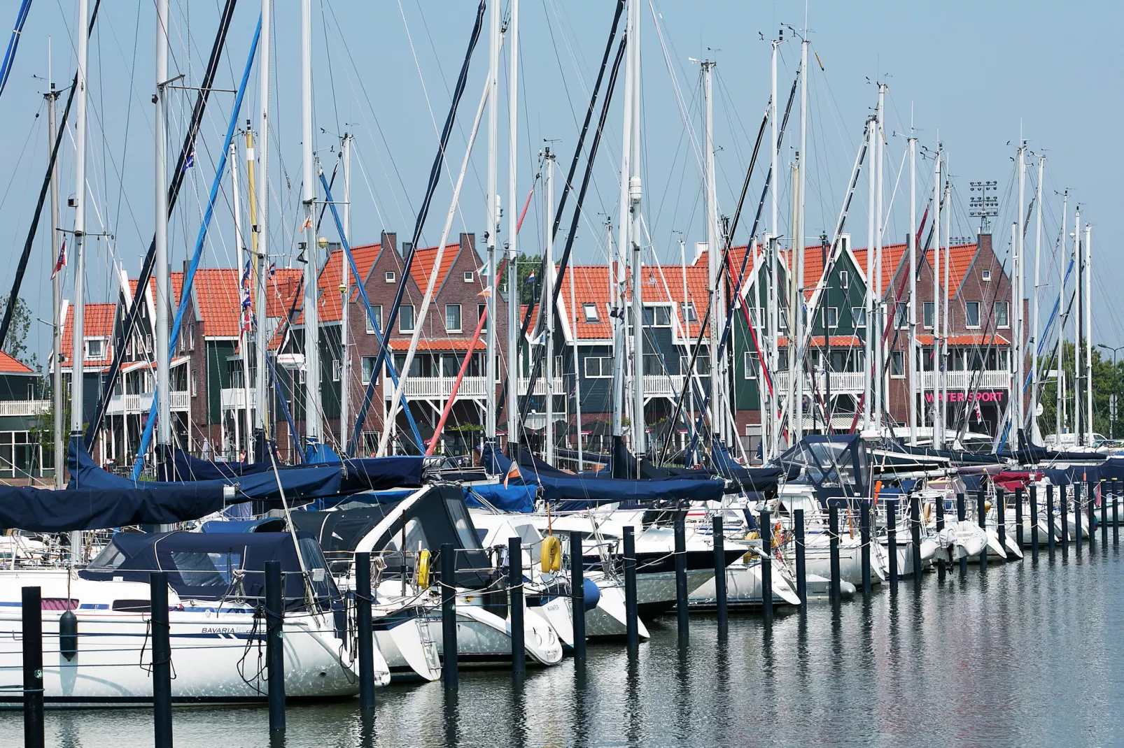 Marinapark Volendam 10-Areas summer 1km