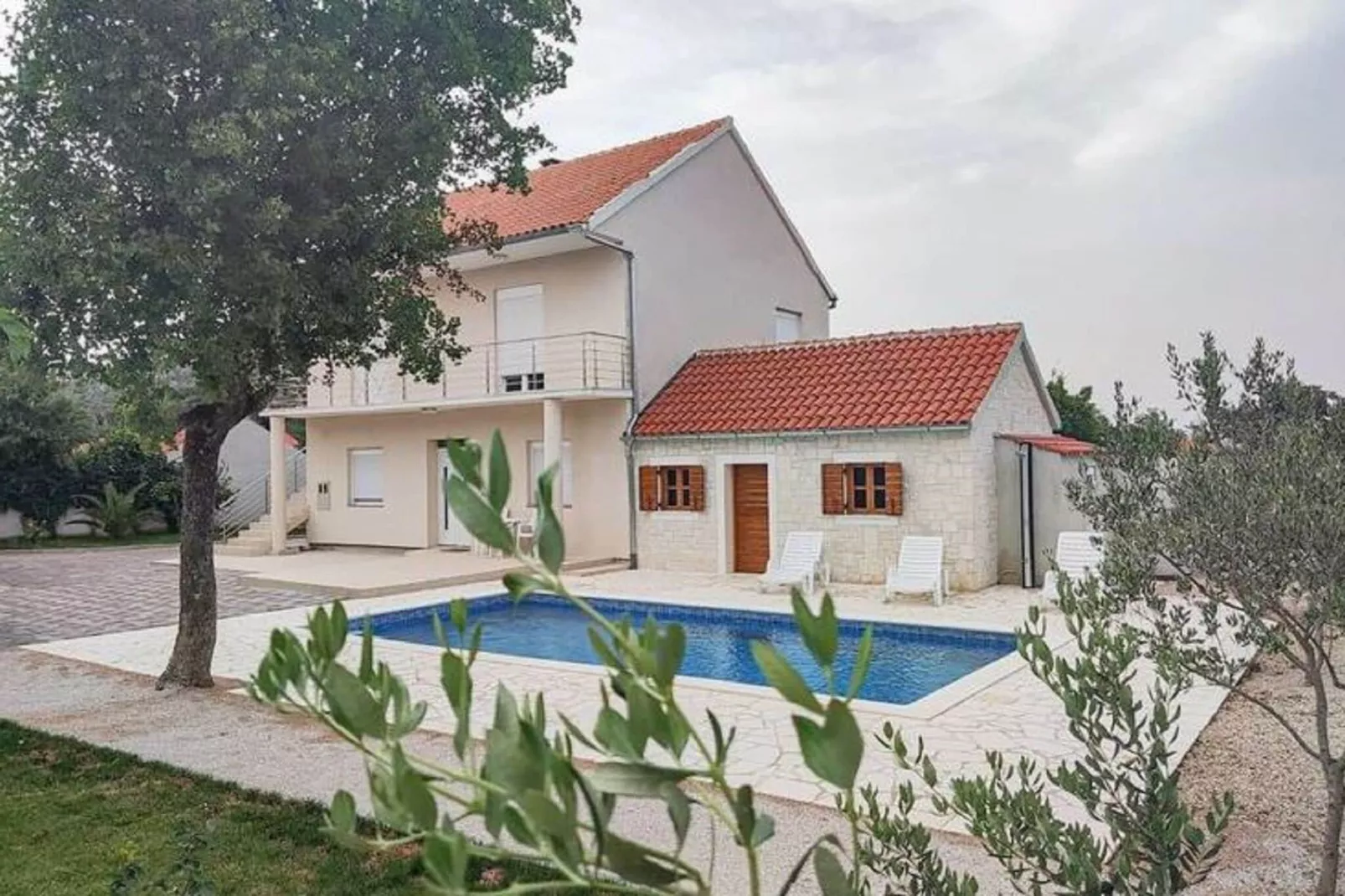Holiday house Zara-Gardens summer