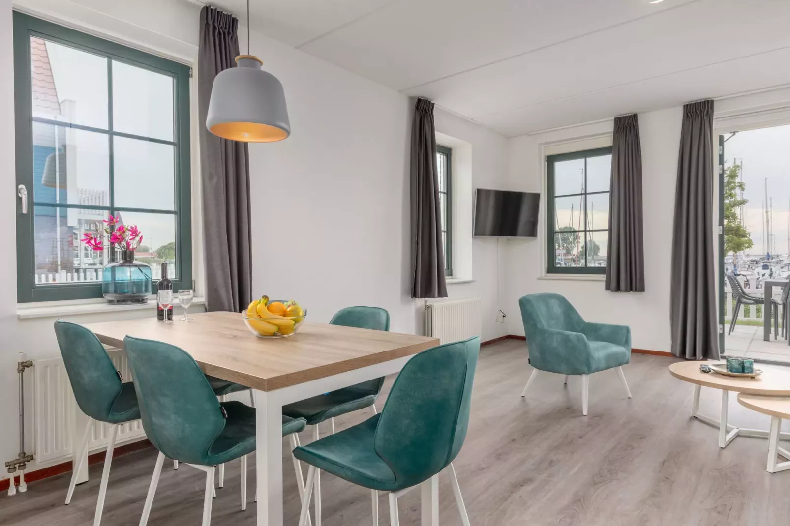 Marinapark Volendam 11-Dining room