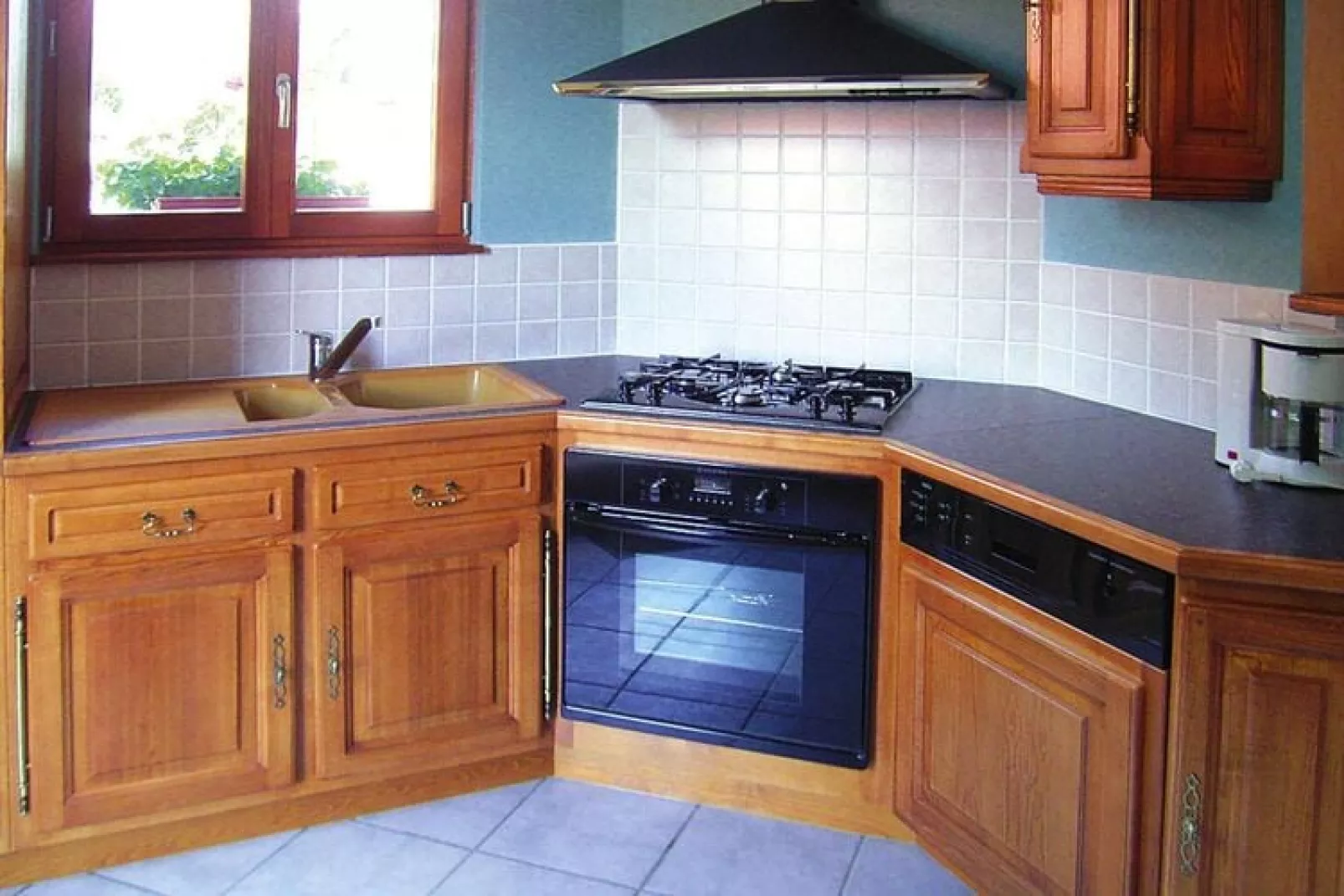Semi-detached house Hinsbourg-Kitchen
