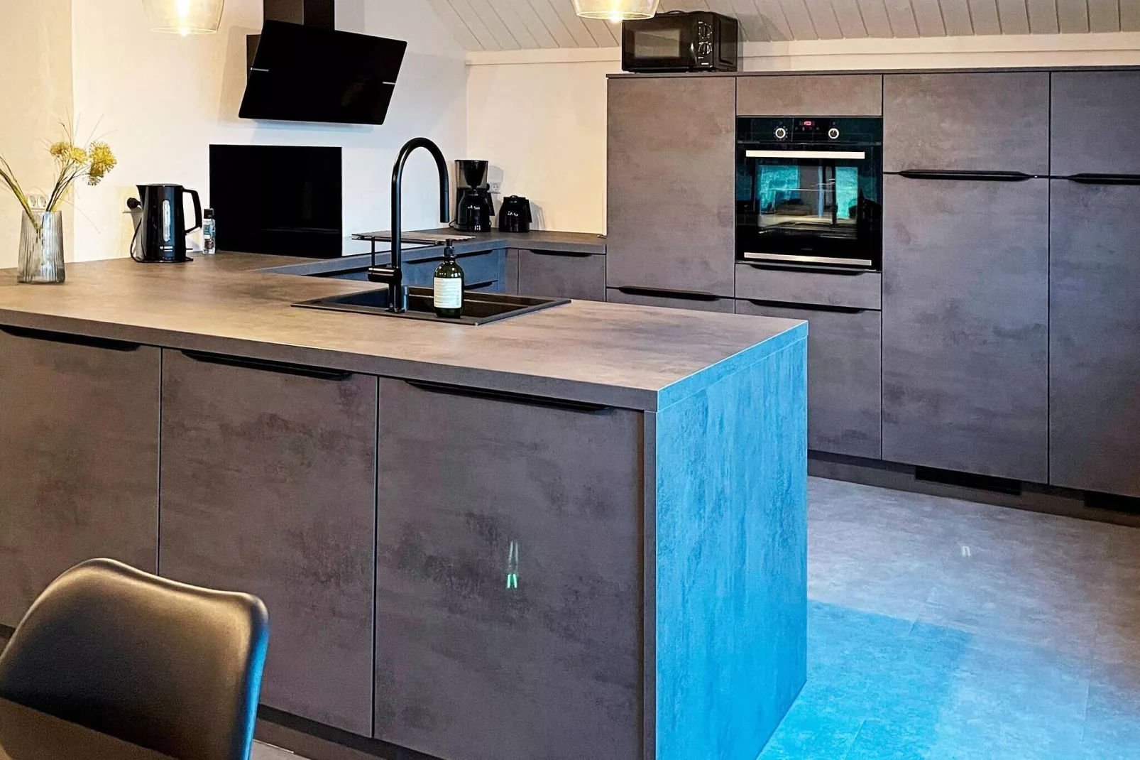 12 person holiday home in Henne-Indoor