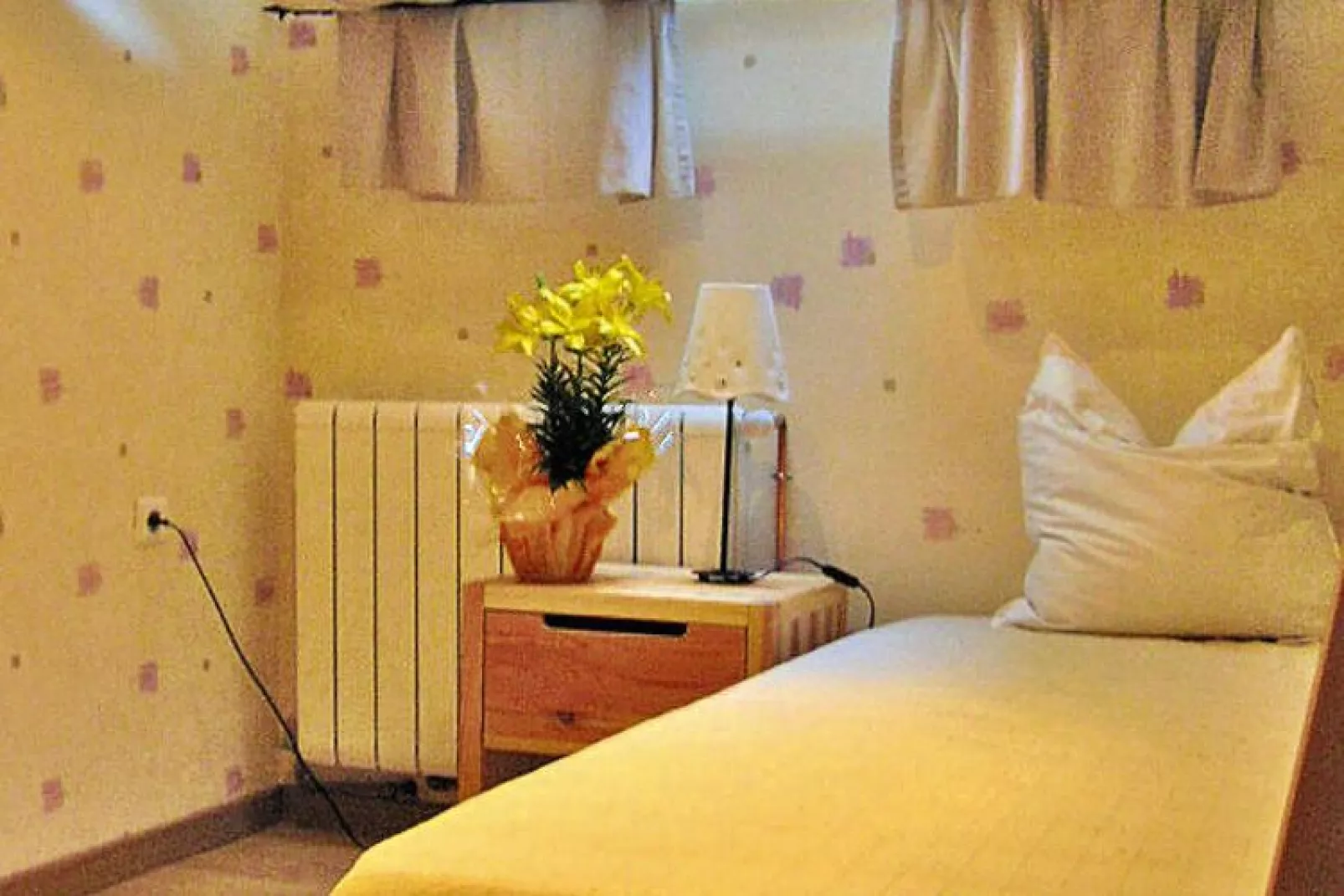 Semi-detached house Hinsbourg-Bedroom