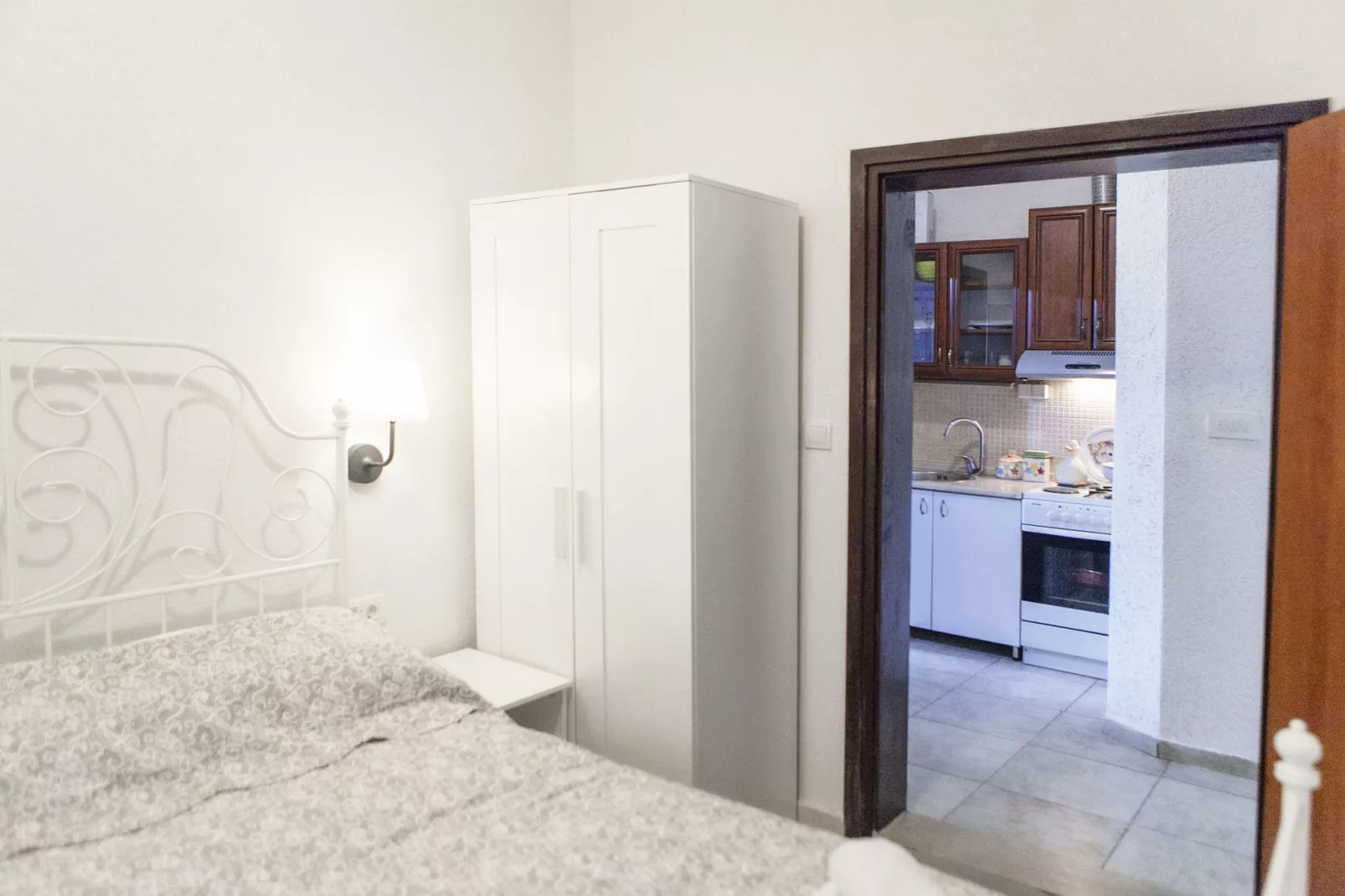 Olive apartment-Bedroom