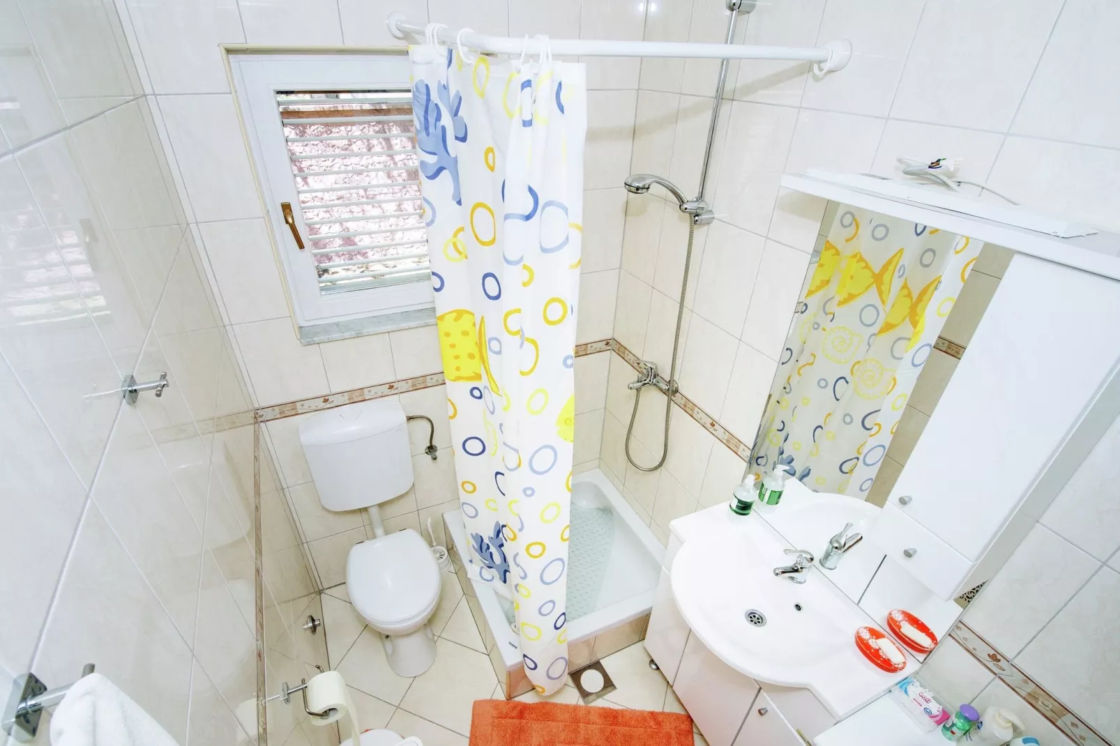 Holiday house Blanka-Bathroom
