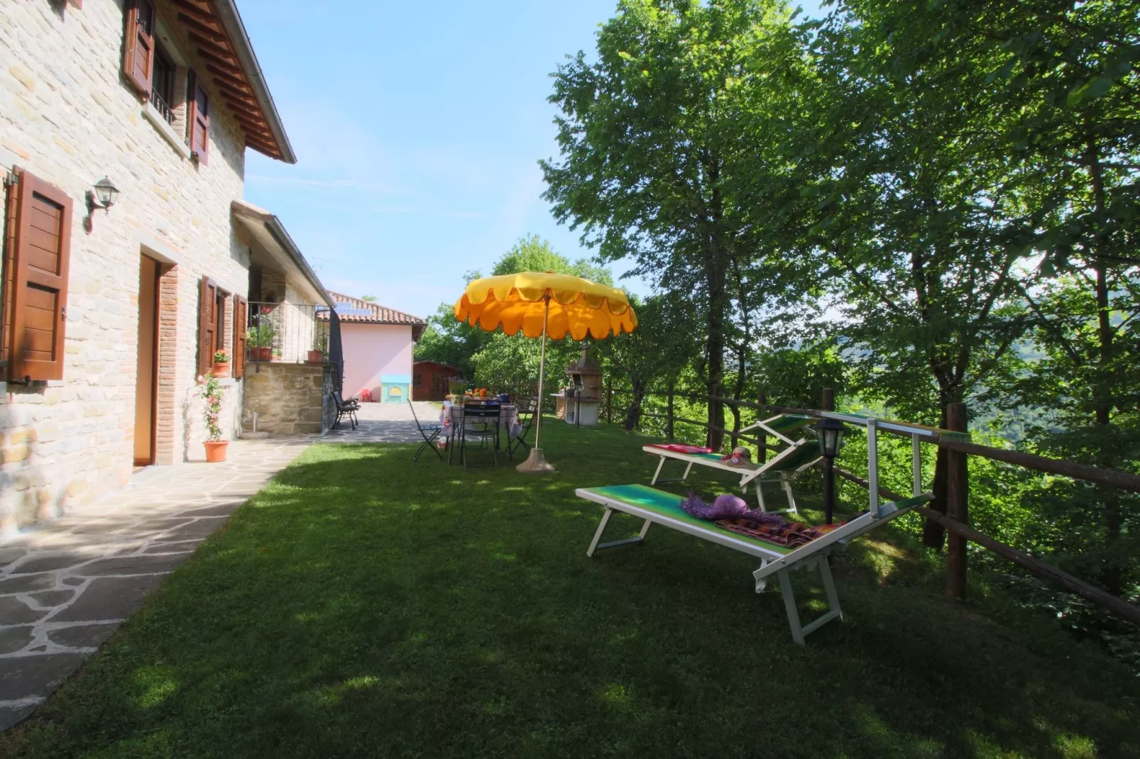 Il Fiordaliso-Exterior summer