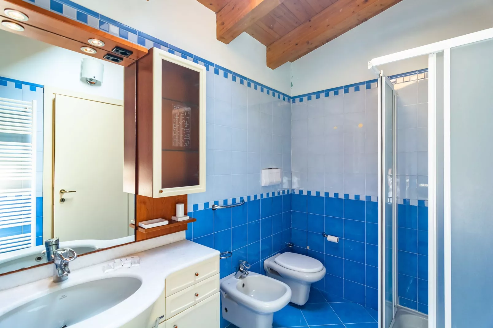 Golf D-Bathroom