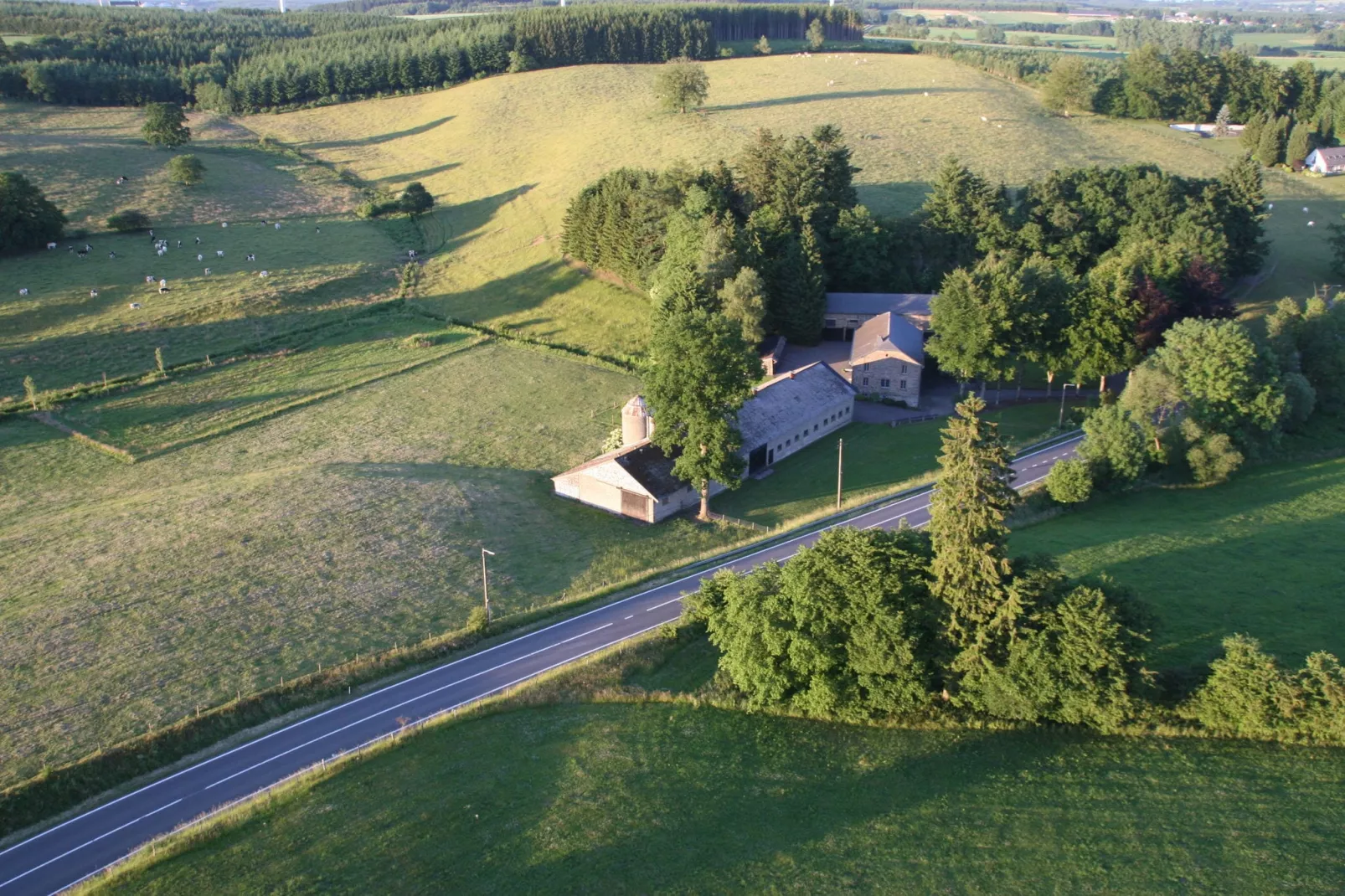 Le Moulin d'Halconreux-Exterior summer