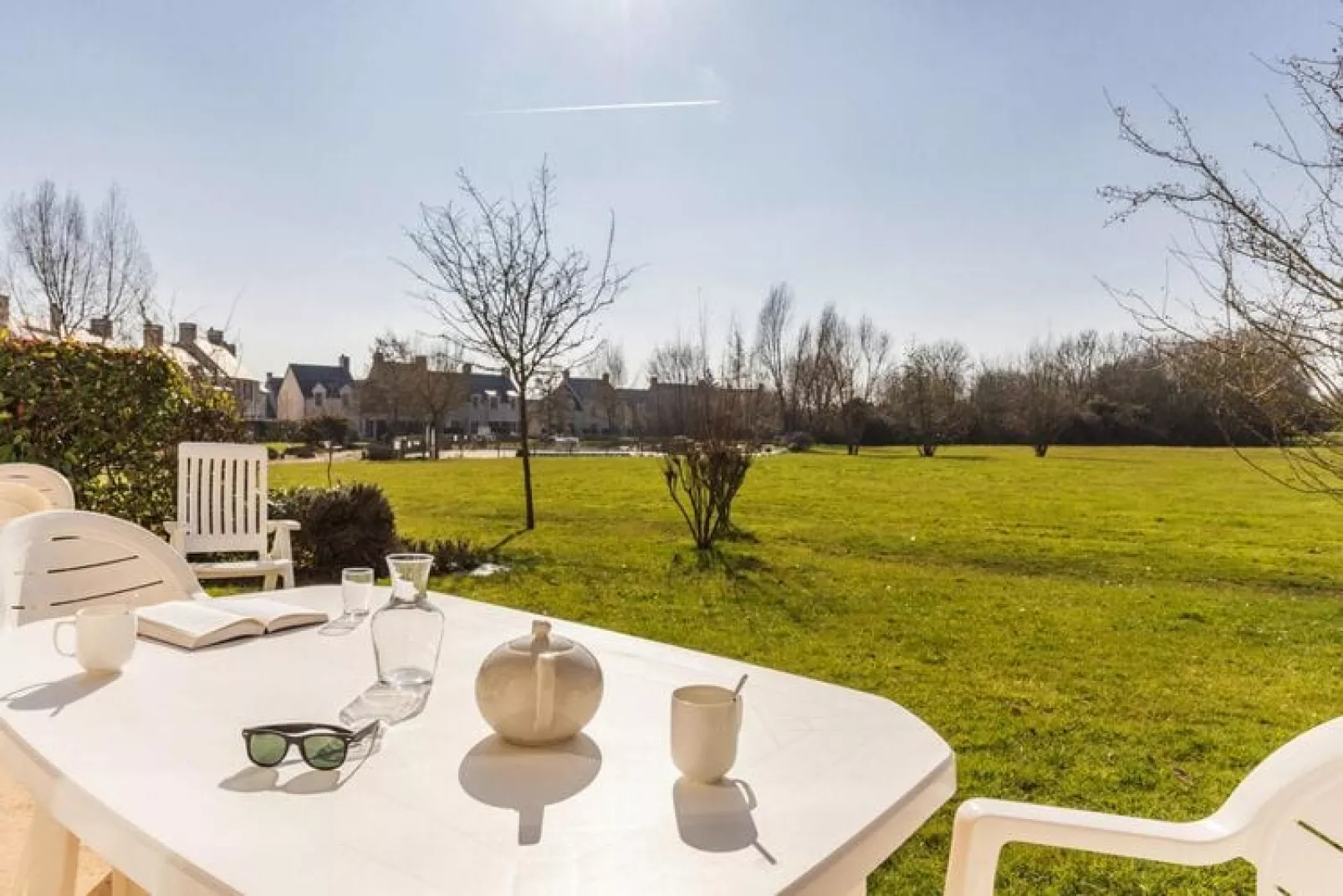 Residence Le Green Beach Port-en-Bessin-Huppain - M5 Standard House 5 p - 1 bedroom-Gärten Sommer