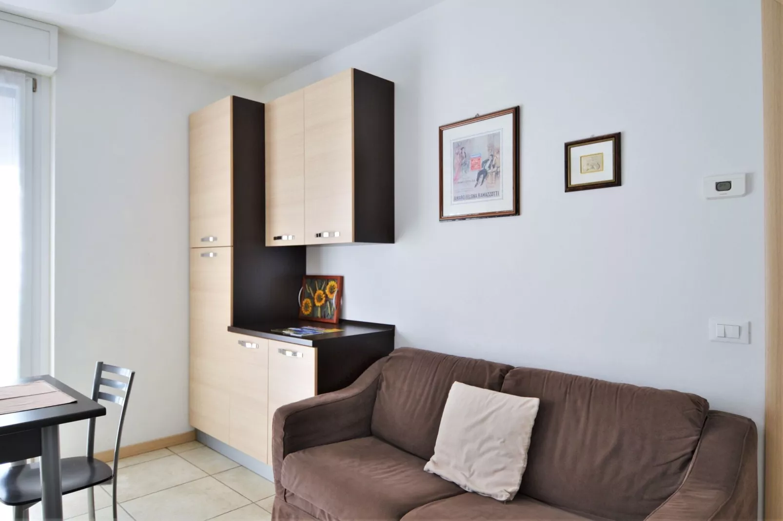 Trilo Walter 3 piano-Living room