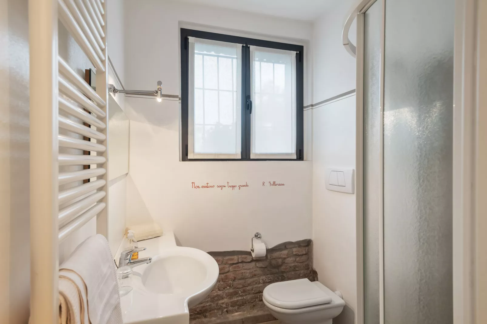 Violino Angelico 1 e 2-Bathroom