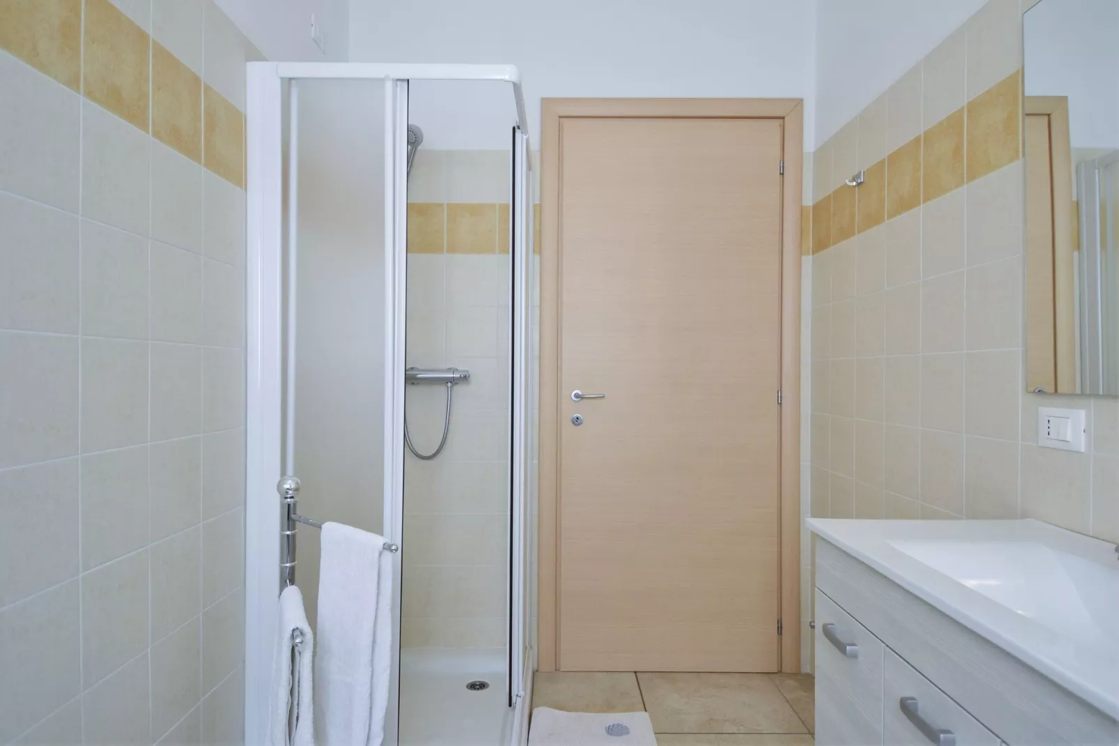 Trilo Walter 3 piano-Bathroom