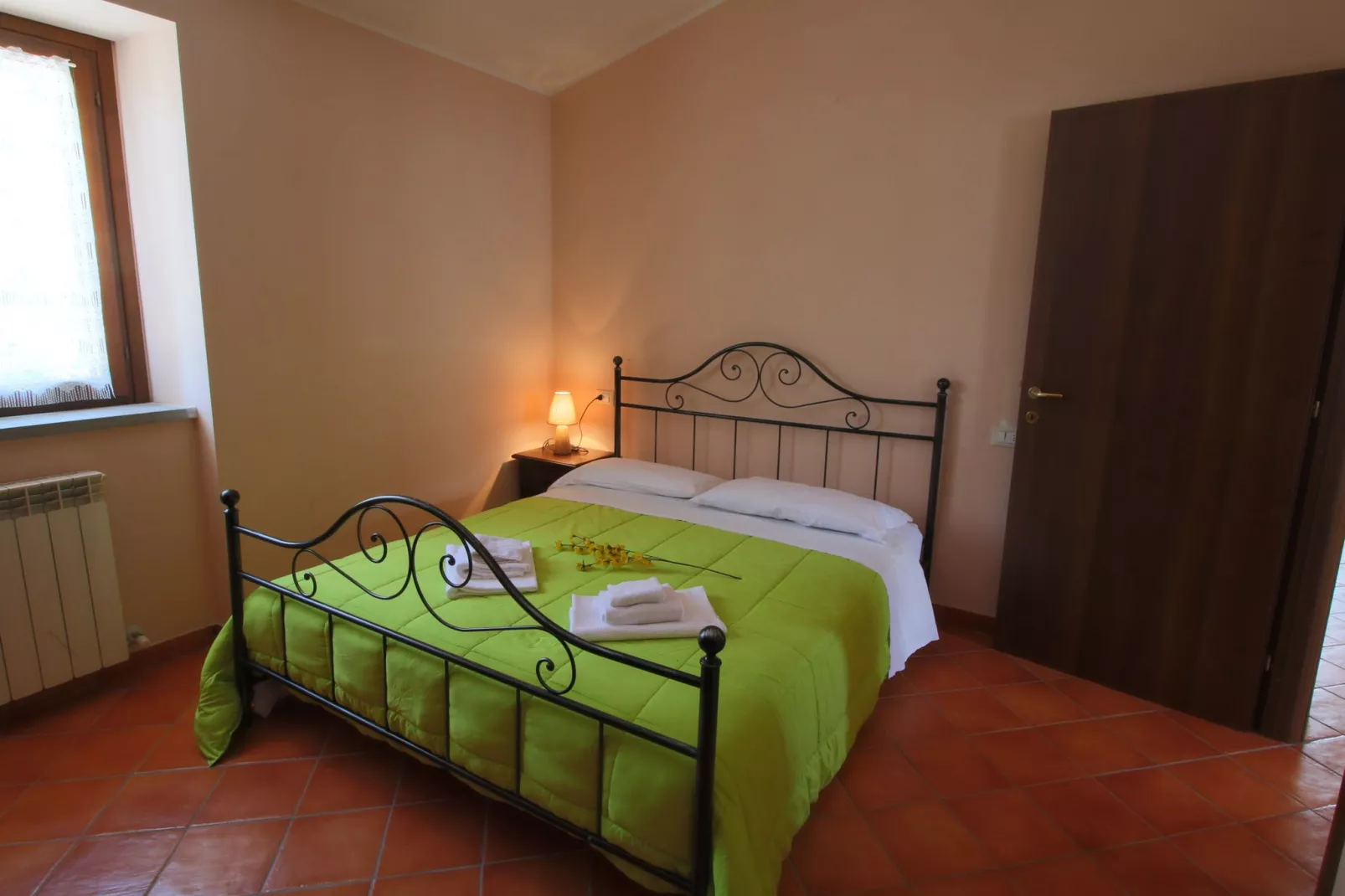 Rosa Bianca-Bedroom