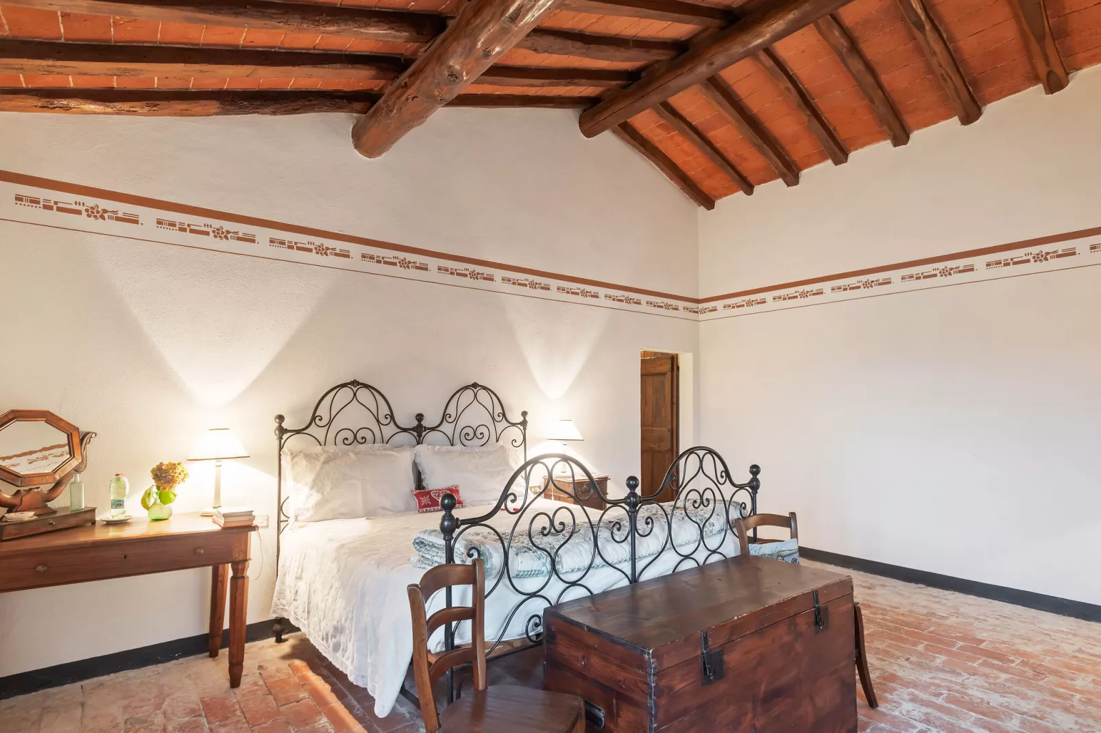 La Villetta-Bedroom