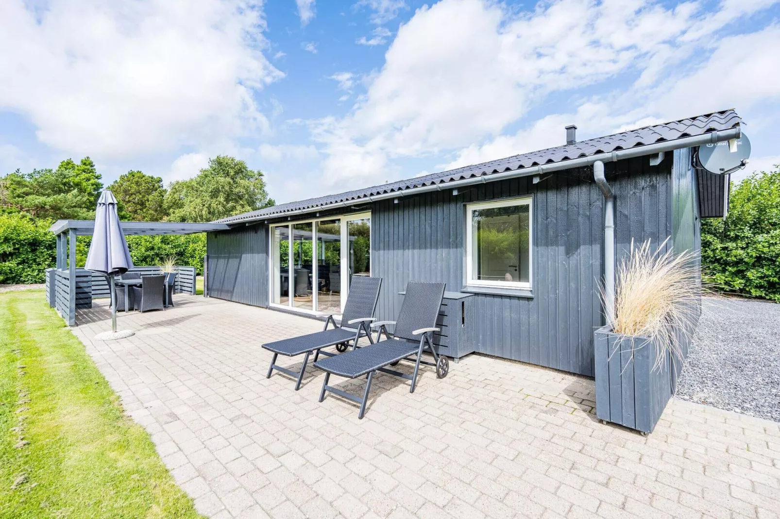 5 Personen Ferienhaus in Blåvand-Nicht getaggt