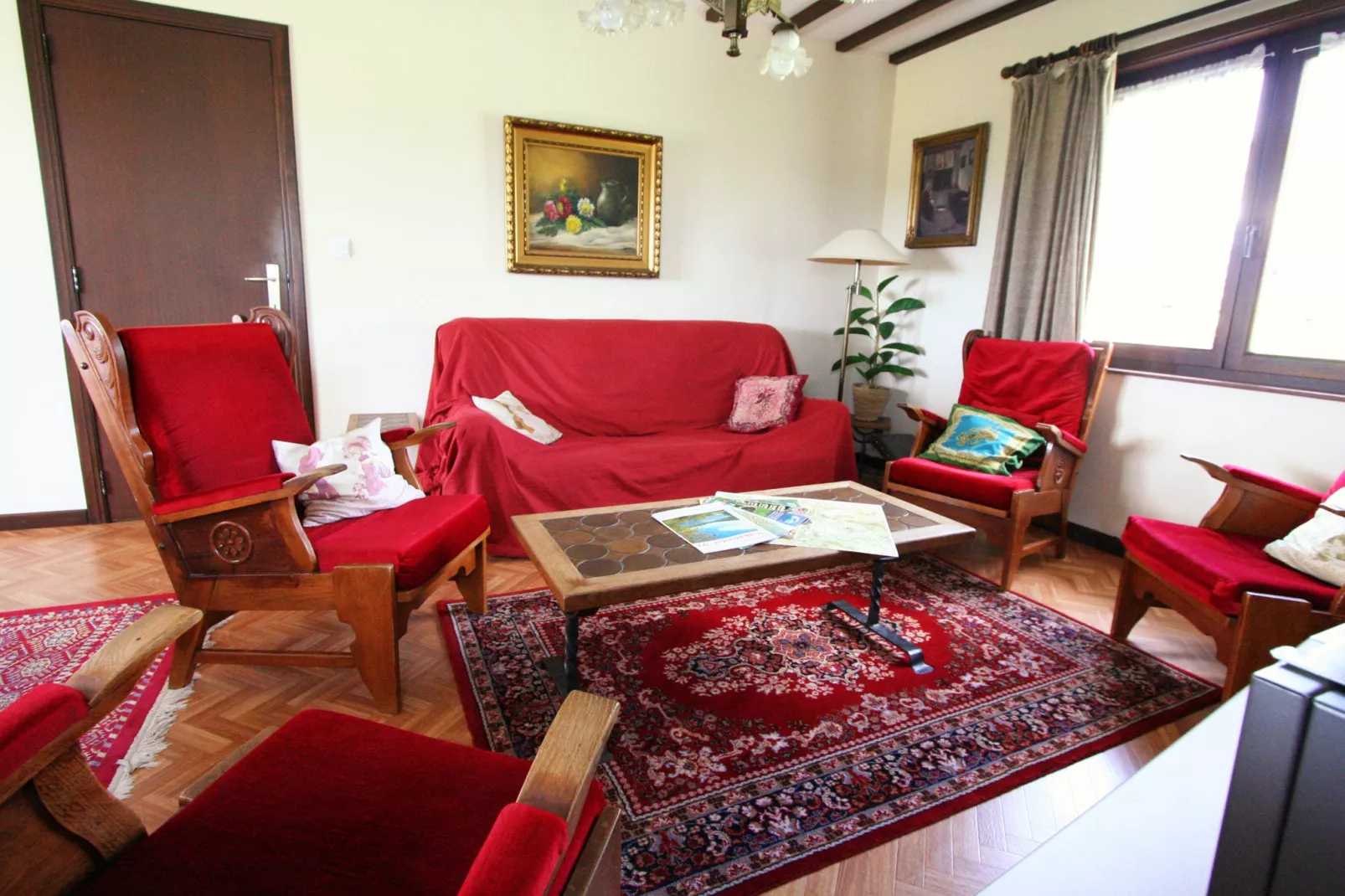 Carpe Diem-Living room