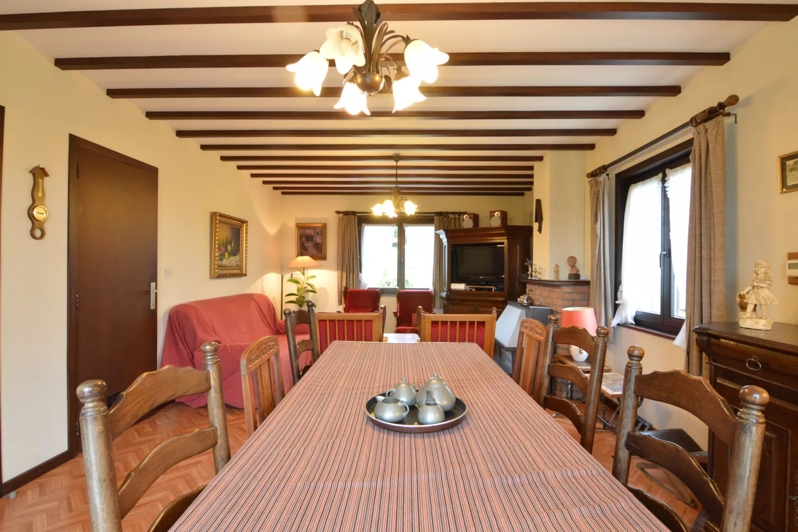 Carpe Diem-Dining room