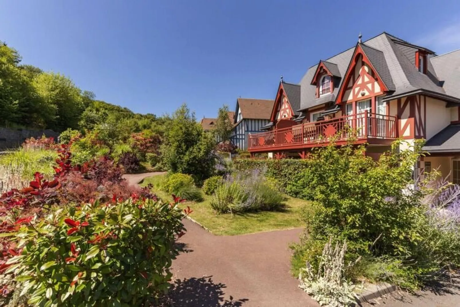 Residence & Spa Houlgate  M6 Standard House 6 p - 2 bedrooms duplex-Exterior summer