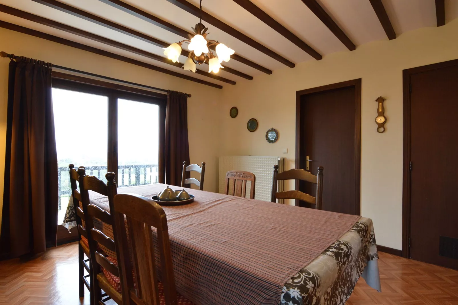 Carpe Diem-Dining room