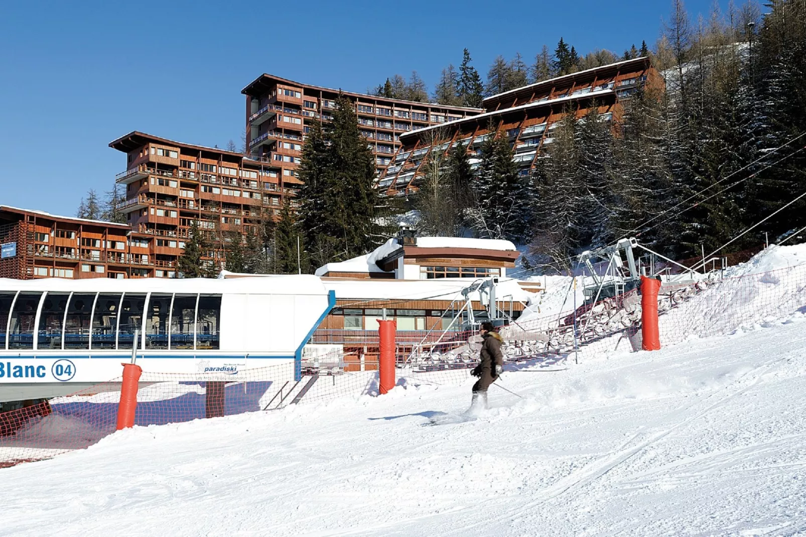 Residence Le Roc Belle Face 2-Exterior winter