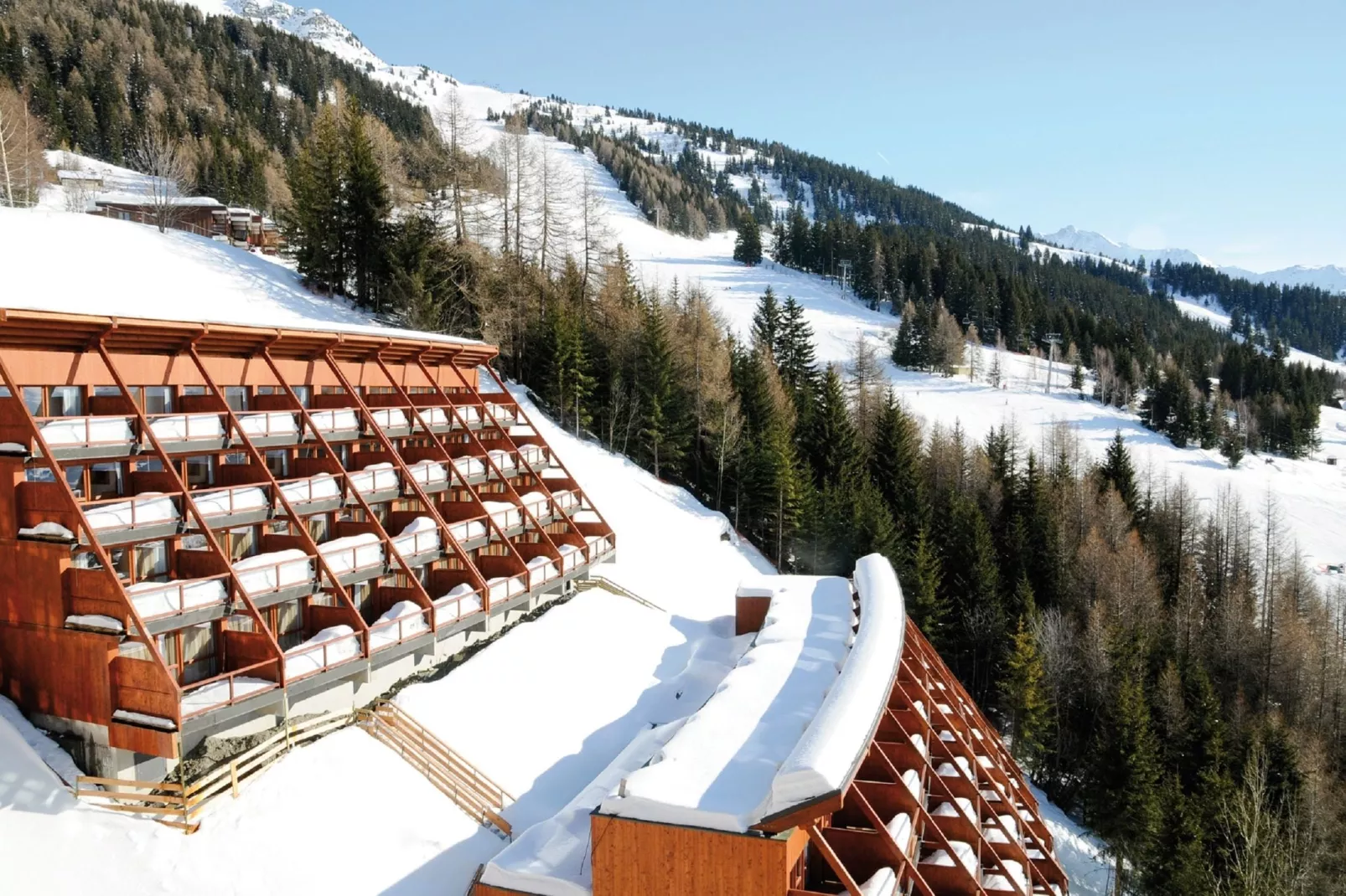 Residence Le Roc Belle Face 3-Exterior winter