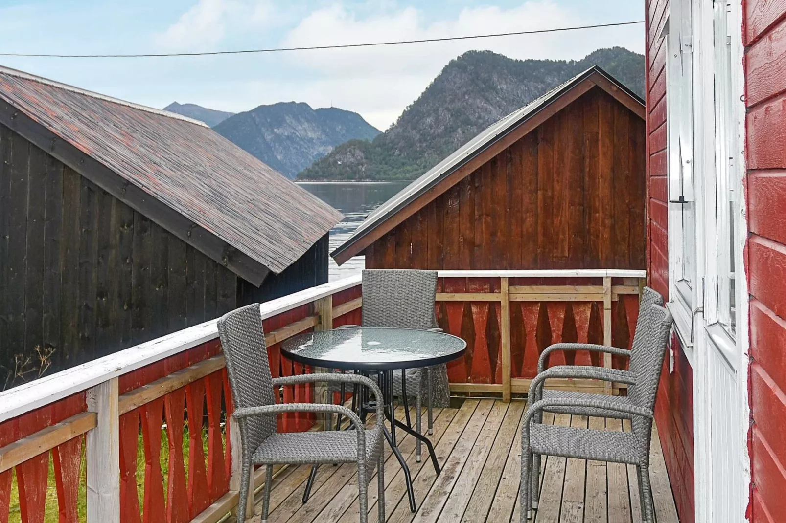 4 person holiday home in Måndalen