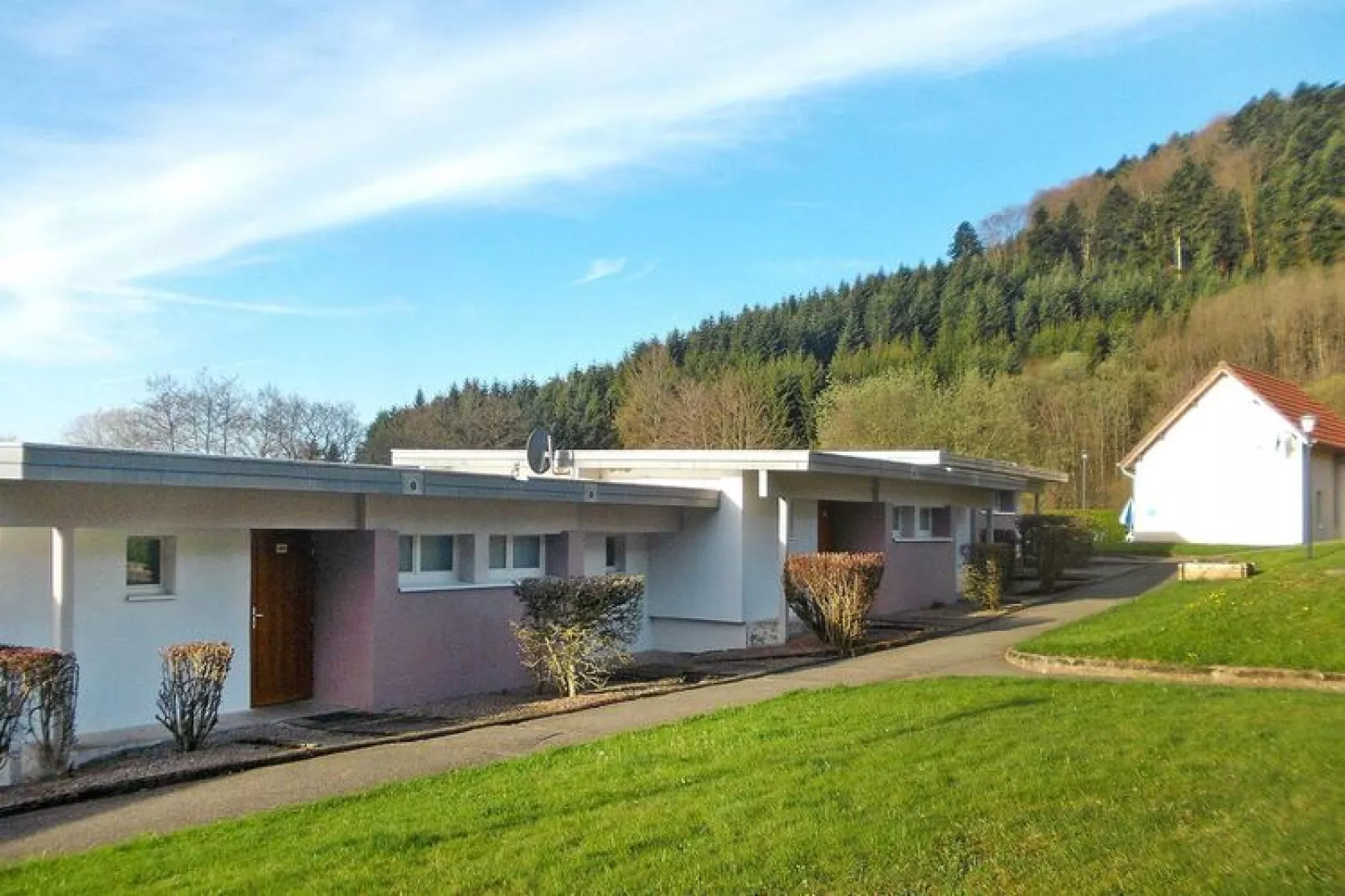 Holiday resort Les Fontaines des Vosges Saales // Gîte 3 pcs 6 pers-Exterior summer