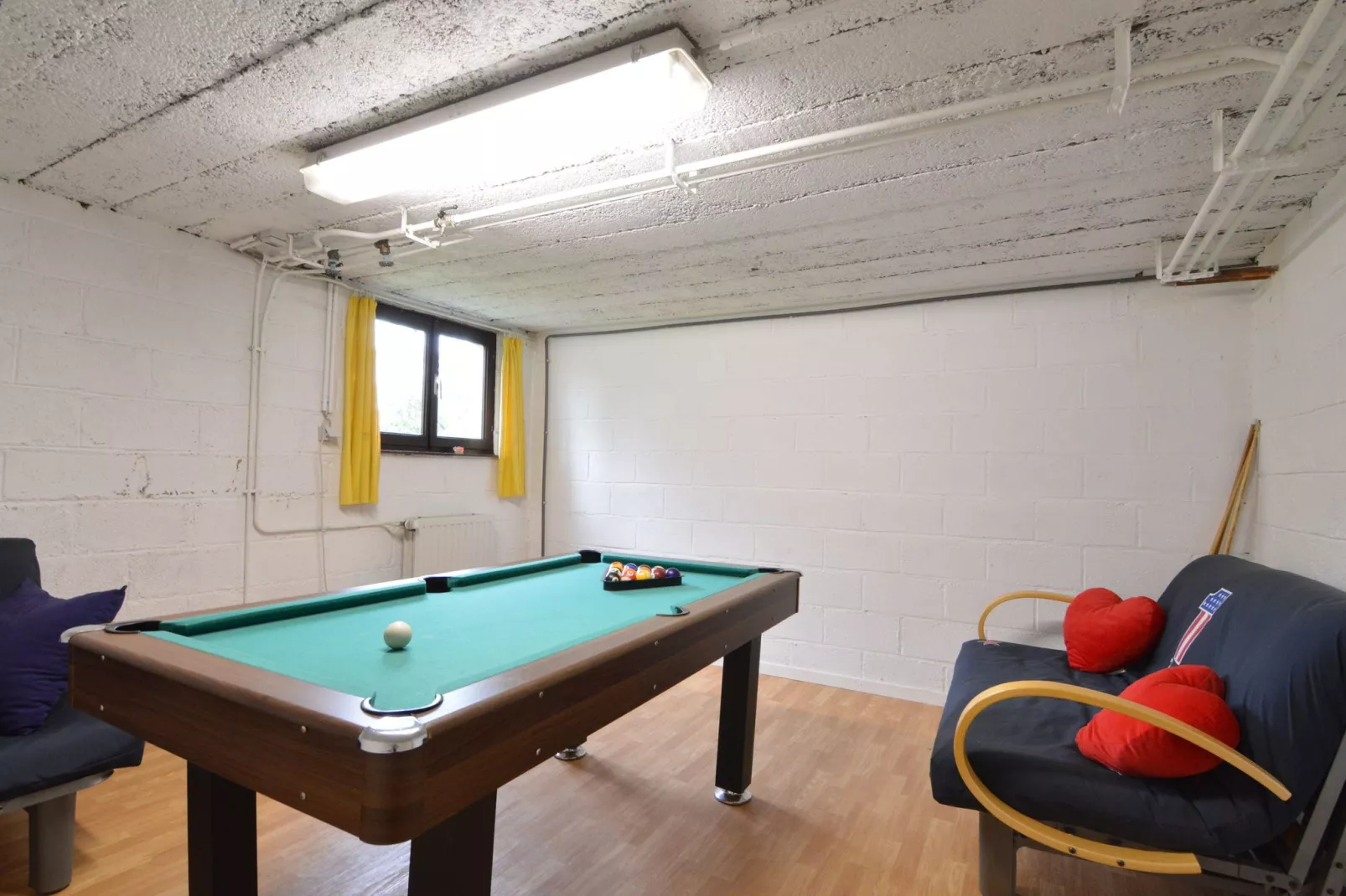 Carpe Diem-Recreation room