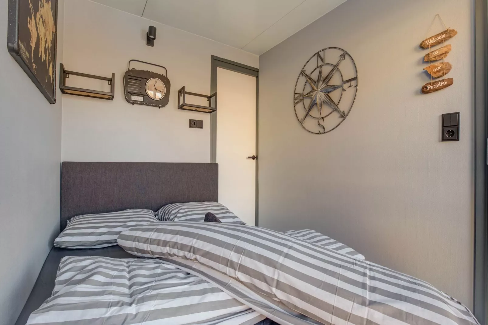 Bermuda-Bedroom