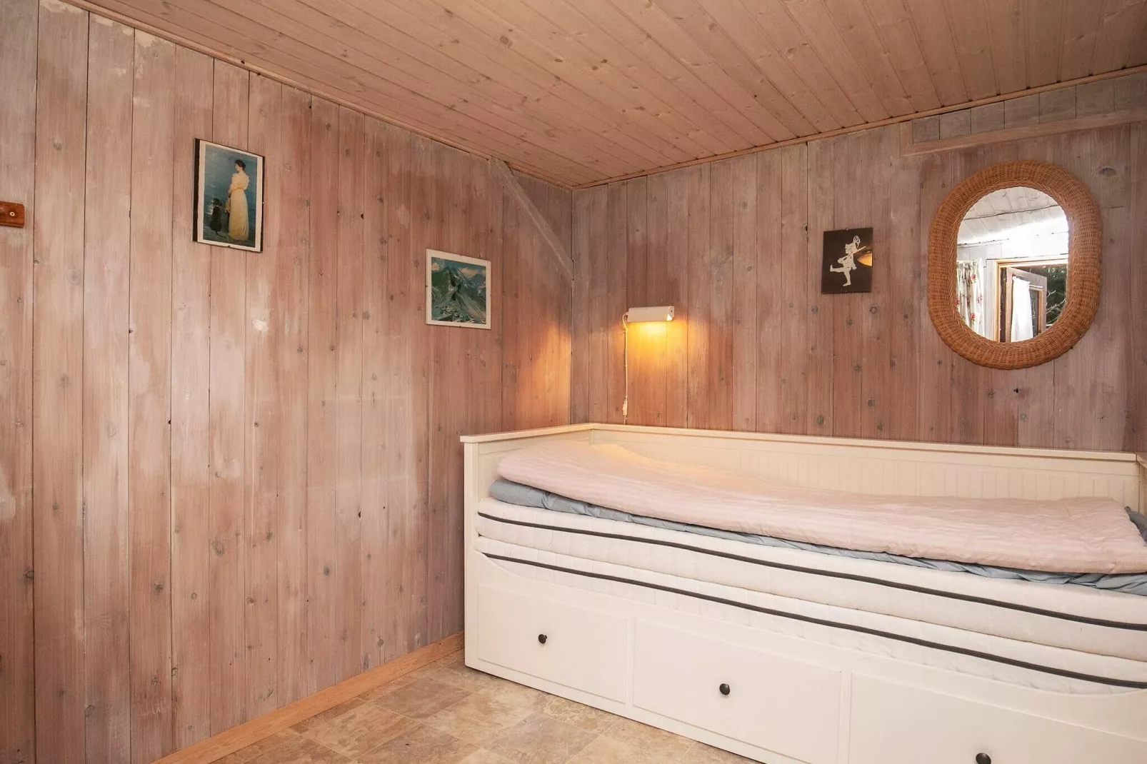 Charmante Hutte am Strand -- By Traum Ferienwohnungen-Innen