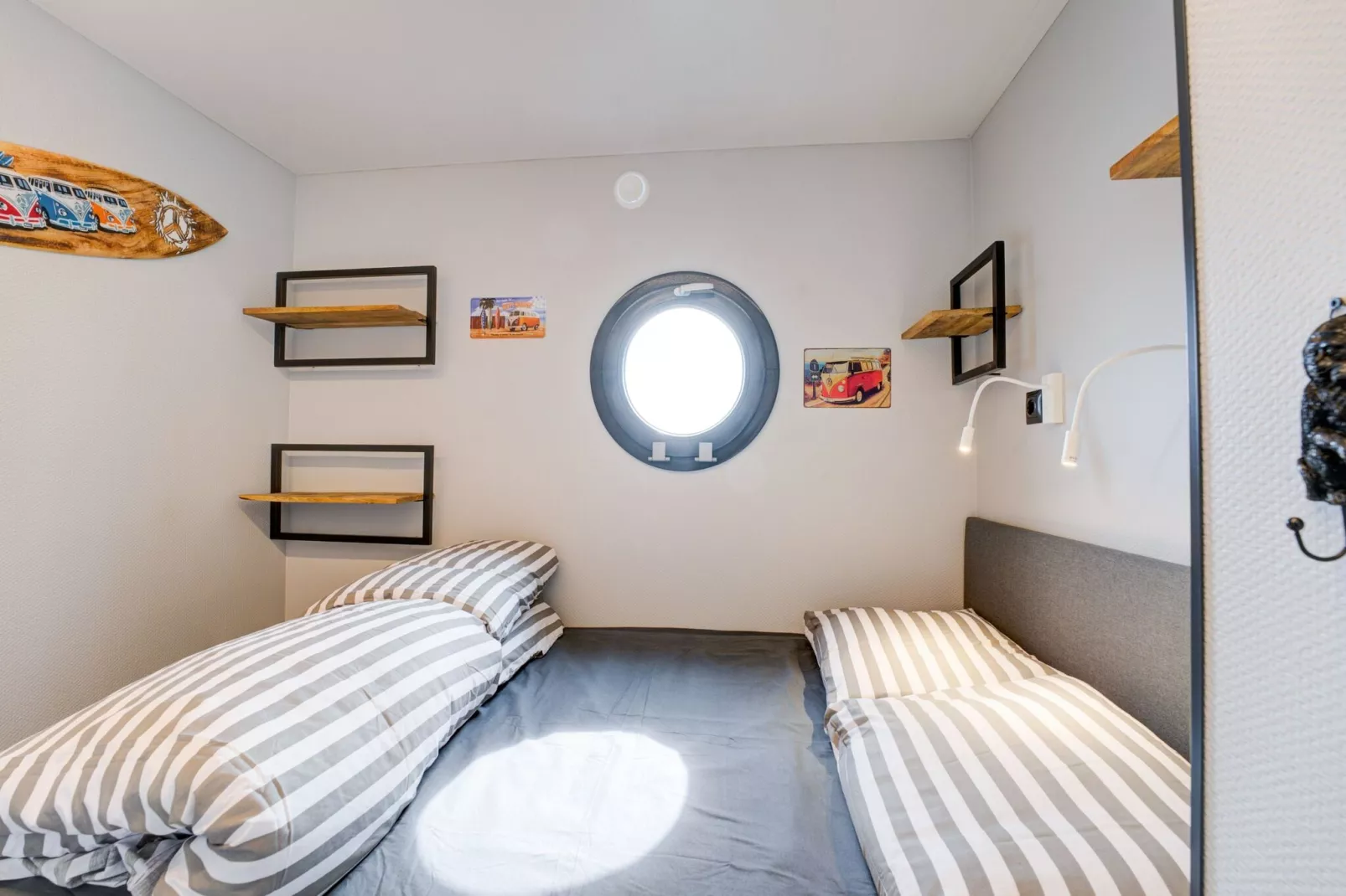 La Belle Vie-Bedroom