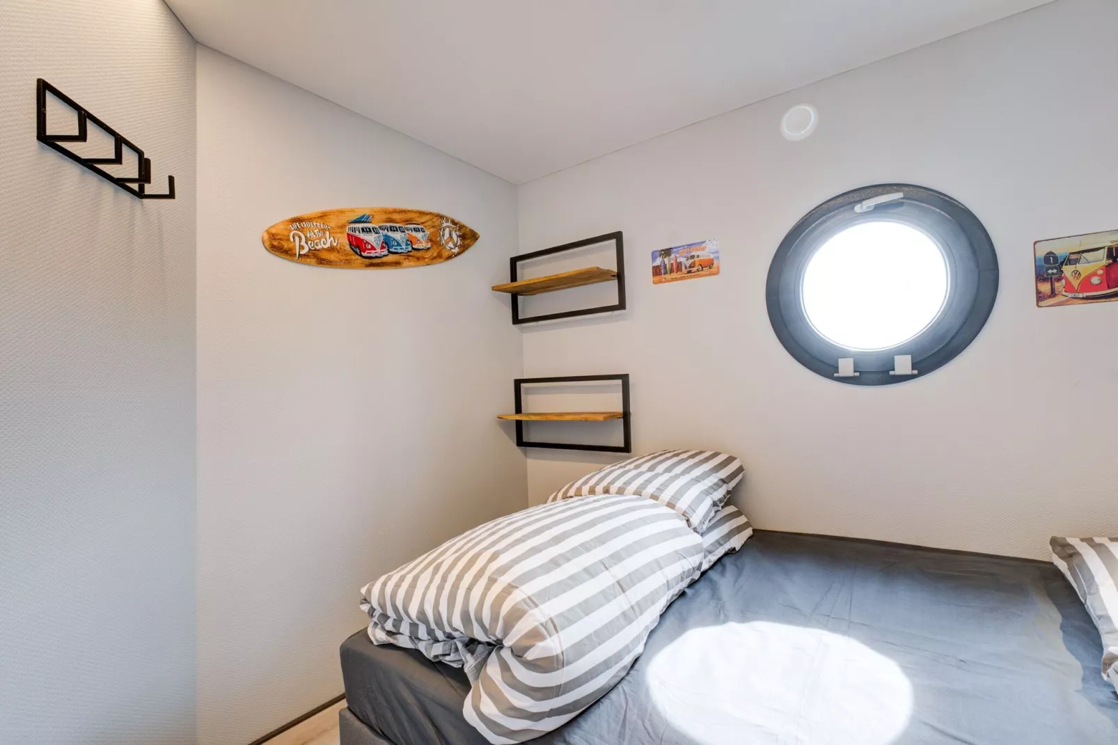 La Belle Vie-Bedroom
