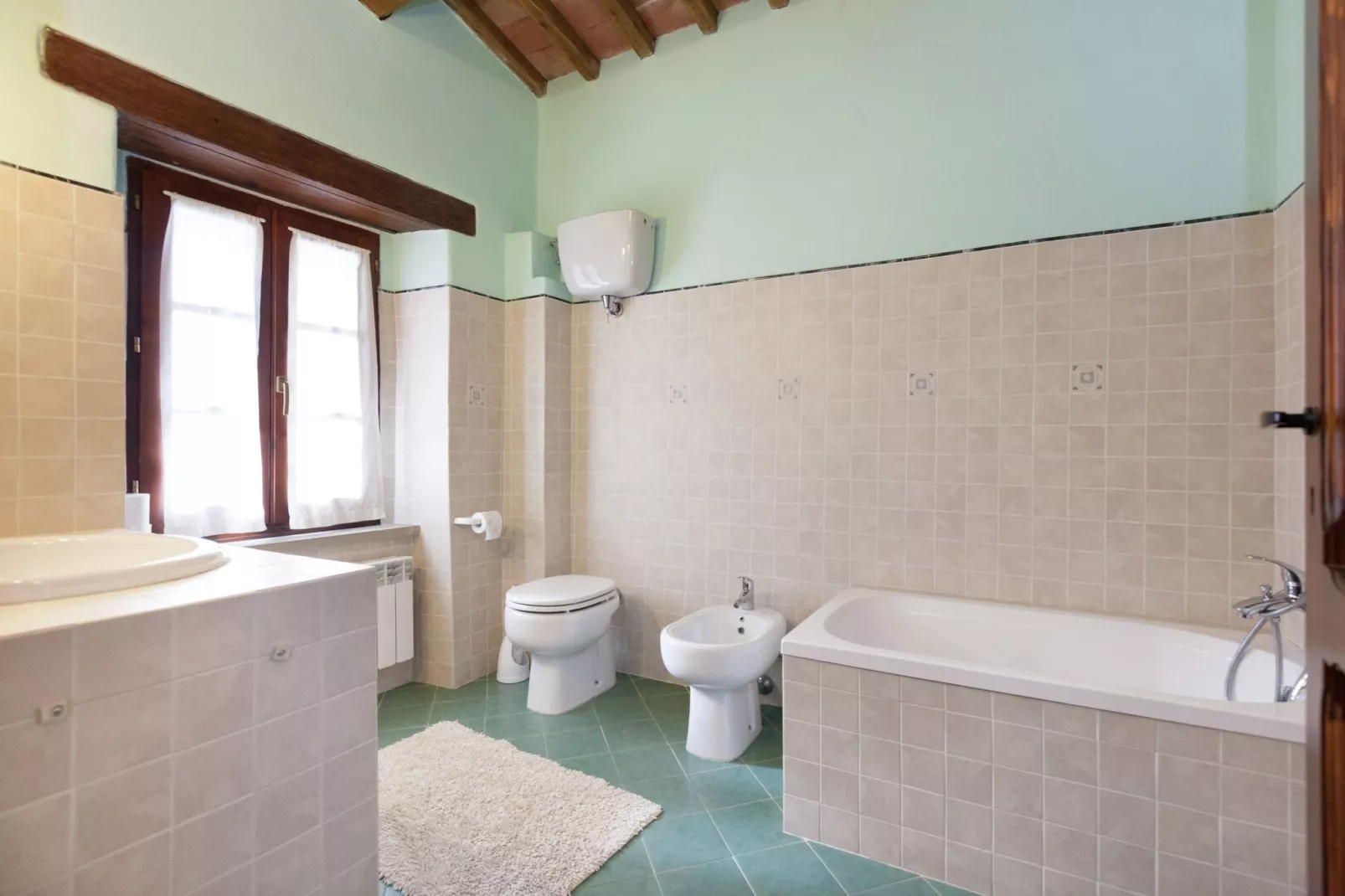 Seriola-Bathroom