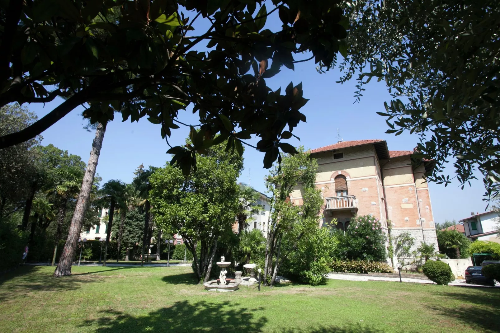 Villa Melina-Außenbereich Sommer