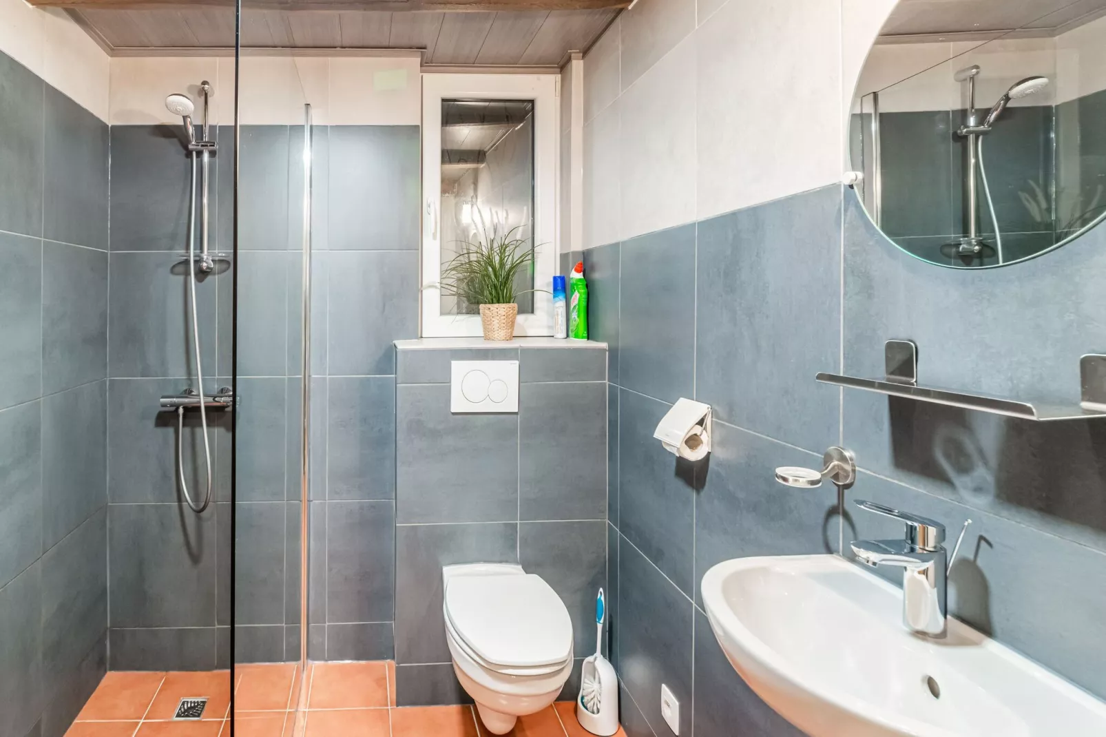 Au Vieux Puits-Bathroom