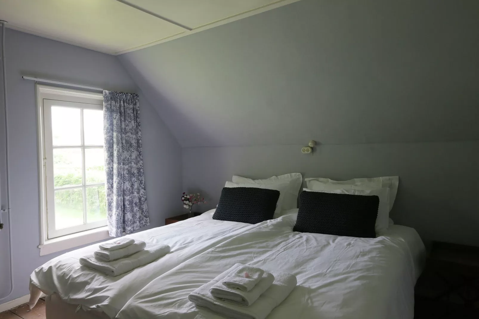 Hofstede Groot Blankenstein-Schlafzimmer