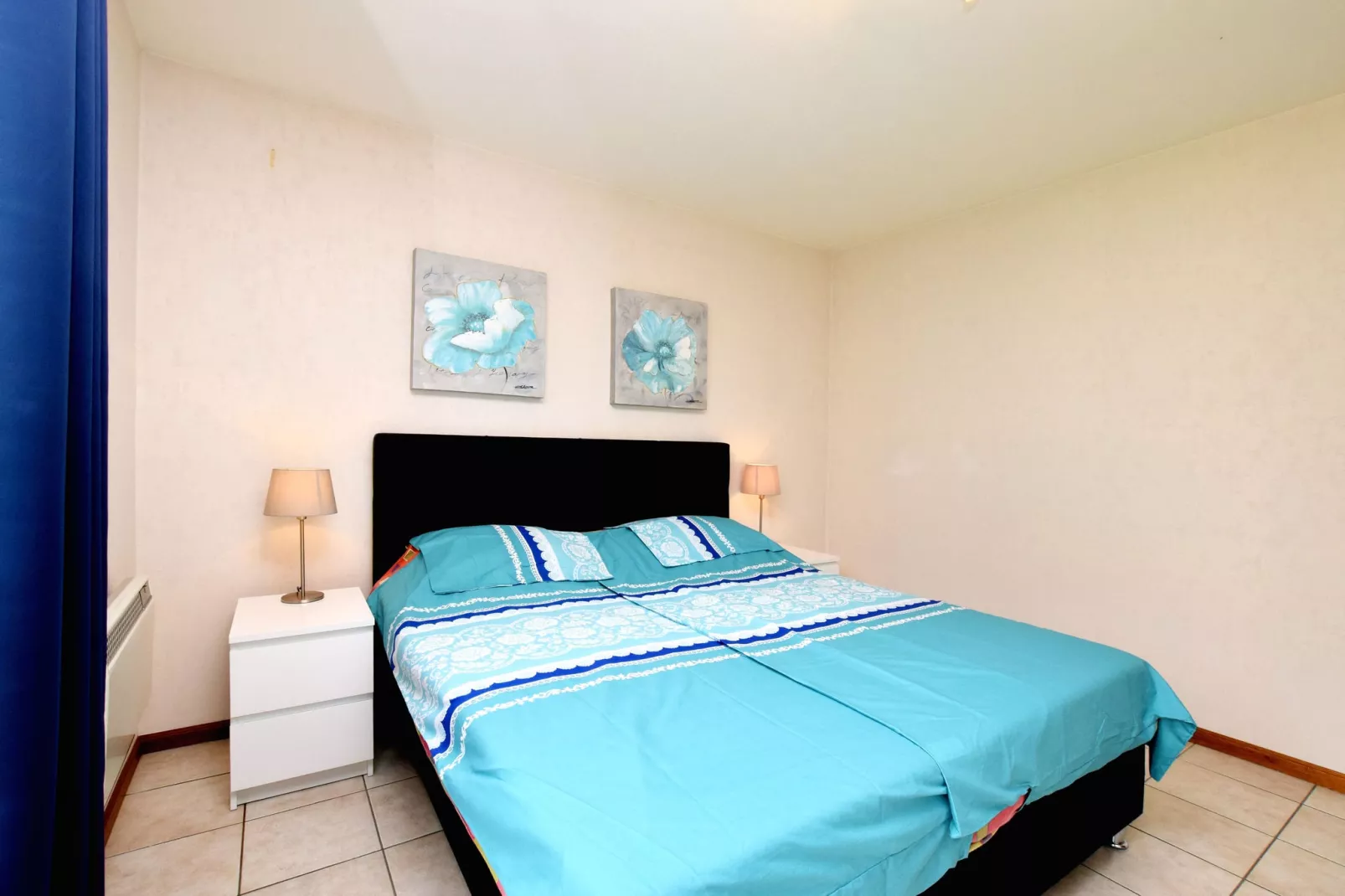 Petite Somme-Bedroom