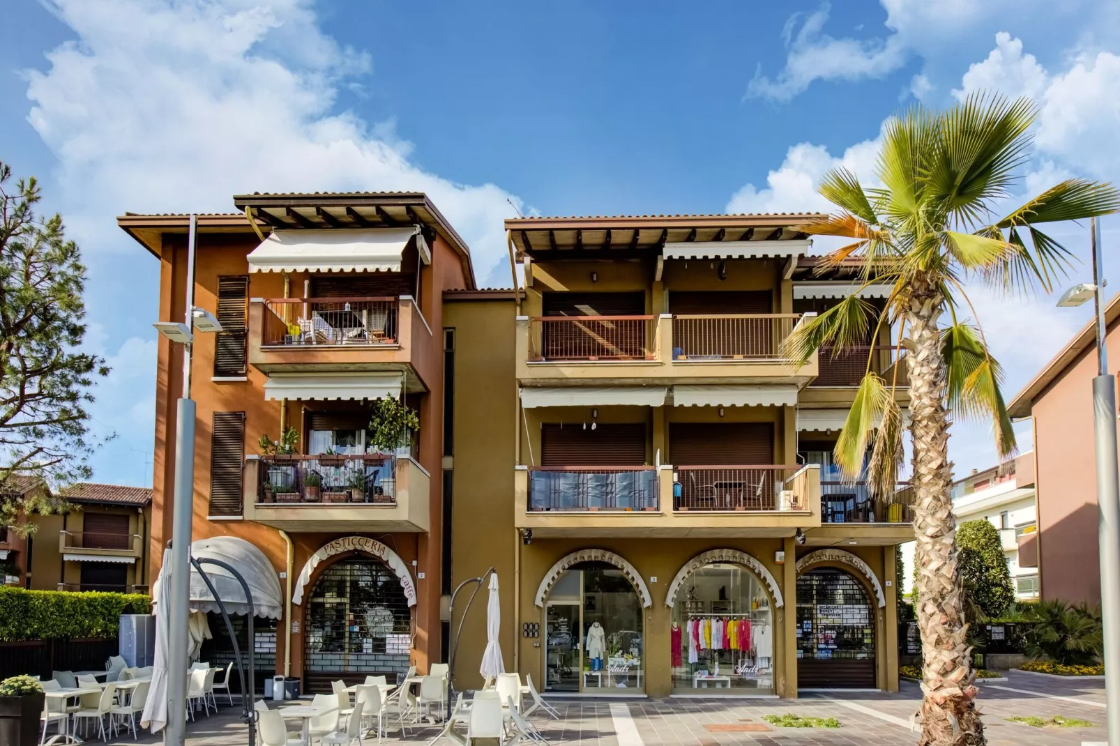 Jolly Mono-Exterior summer